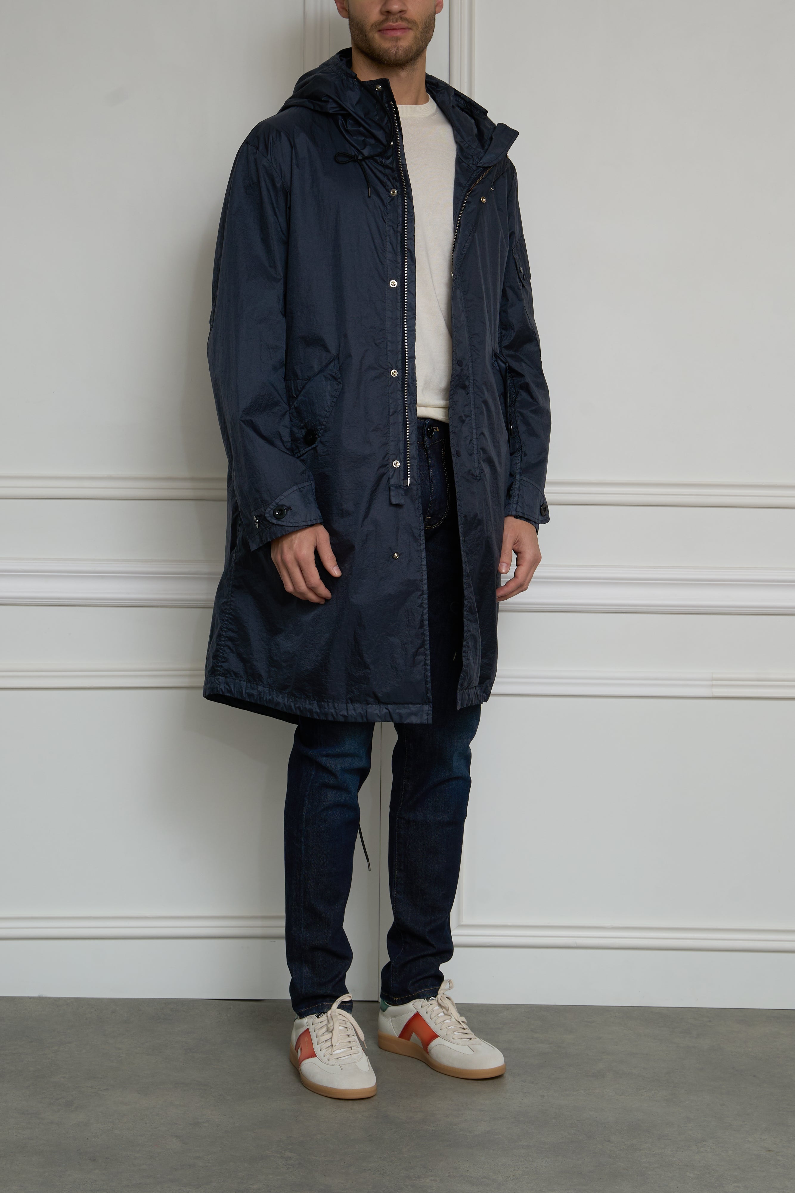 Coat in navy