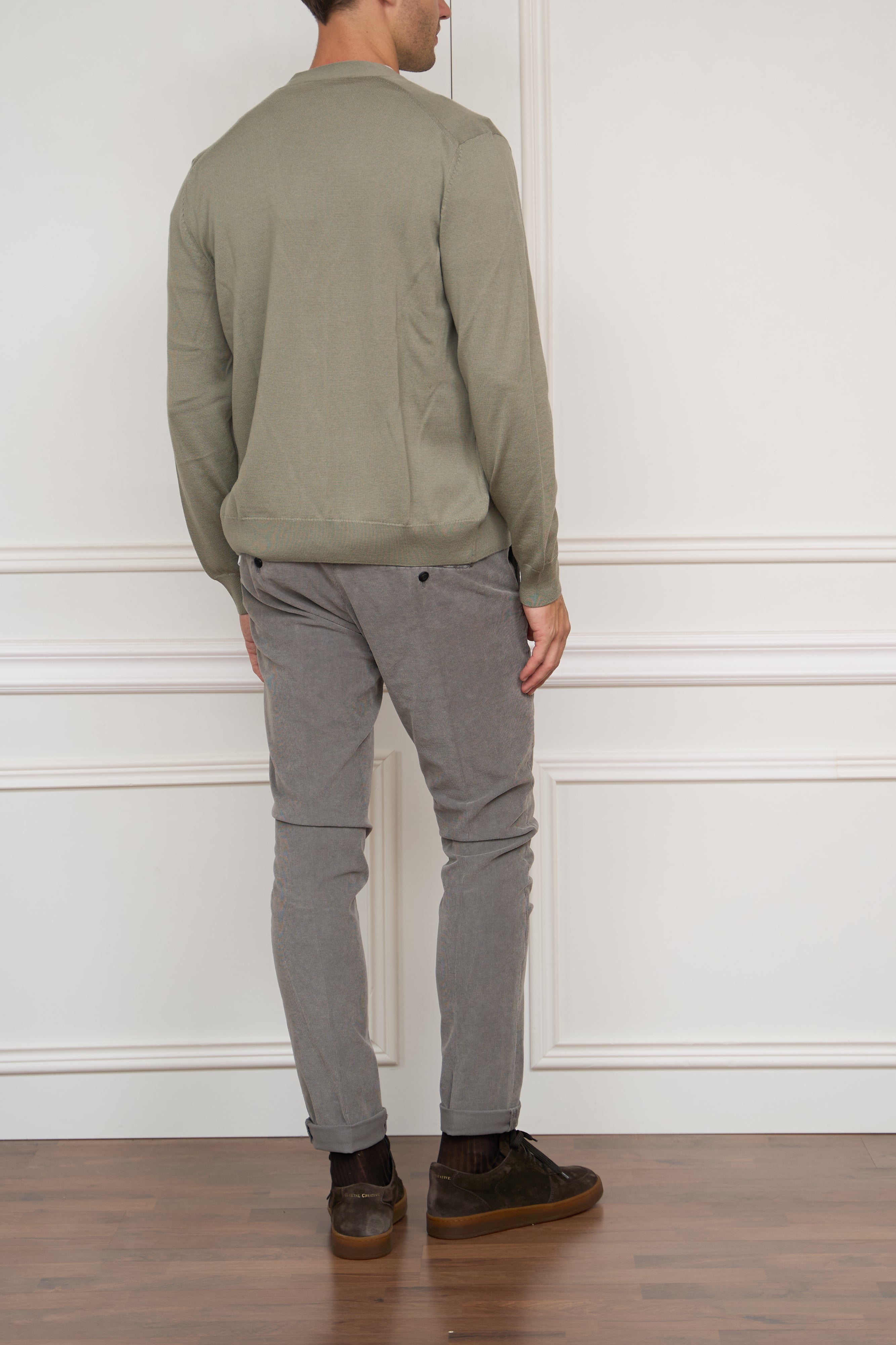 T-shirt in grey