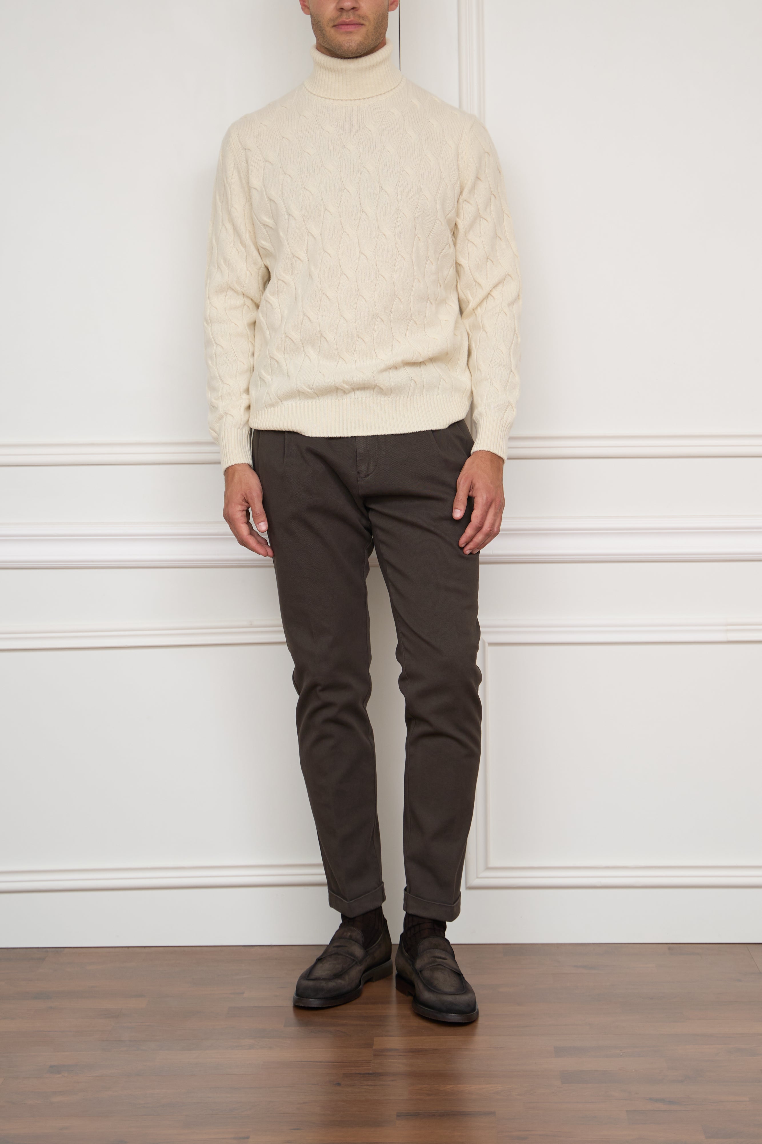 Sweater in grey