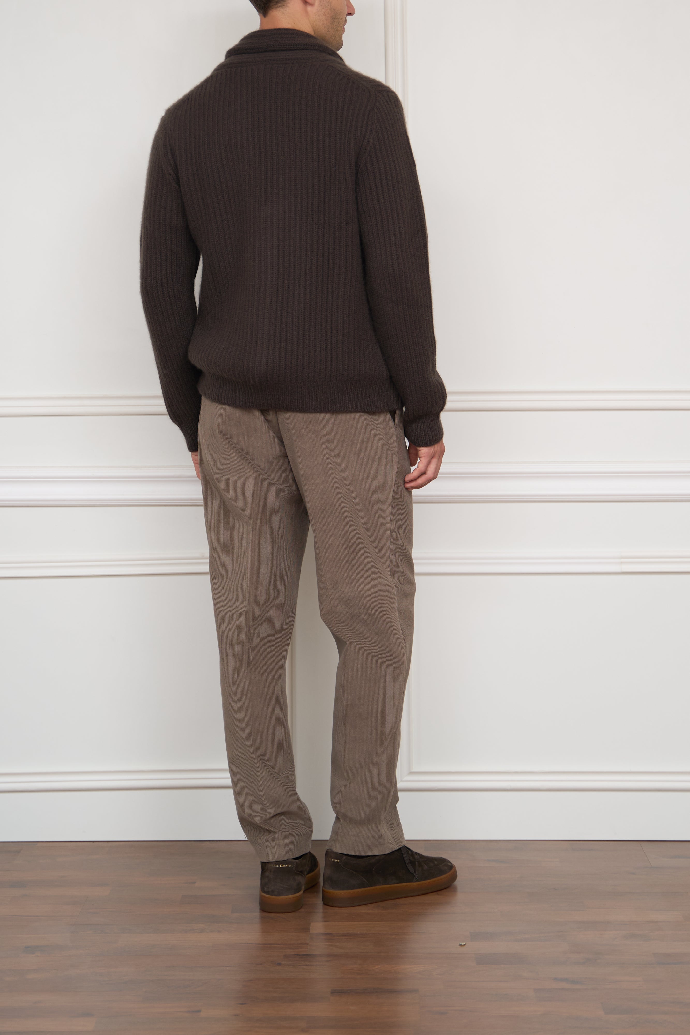 Cashmere sweater in white