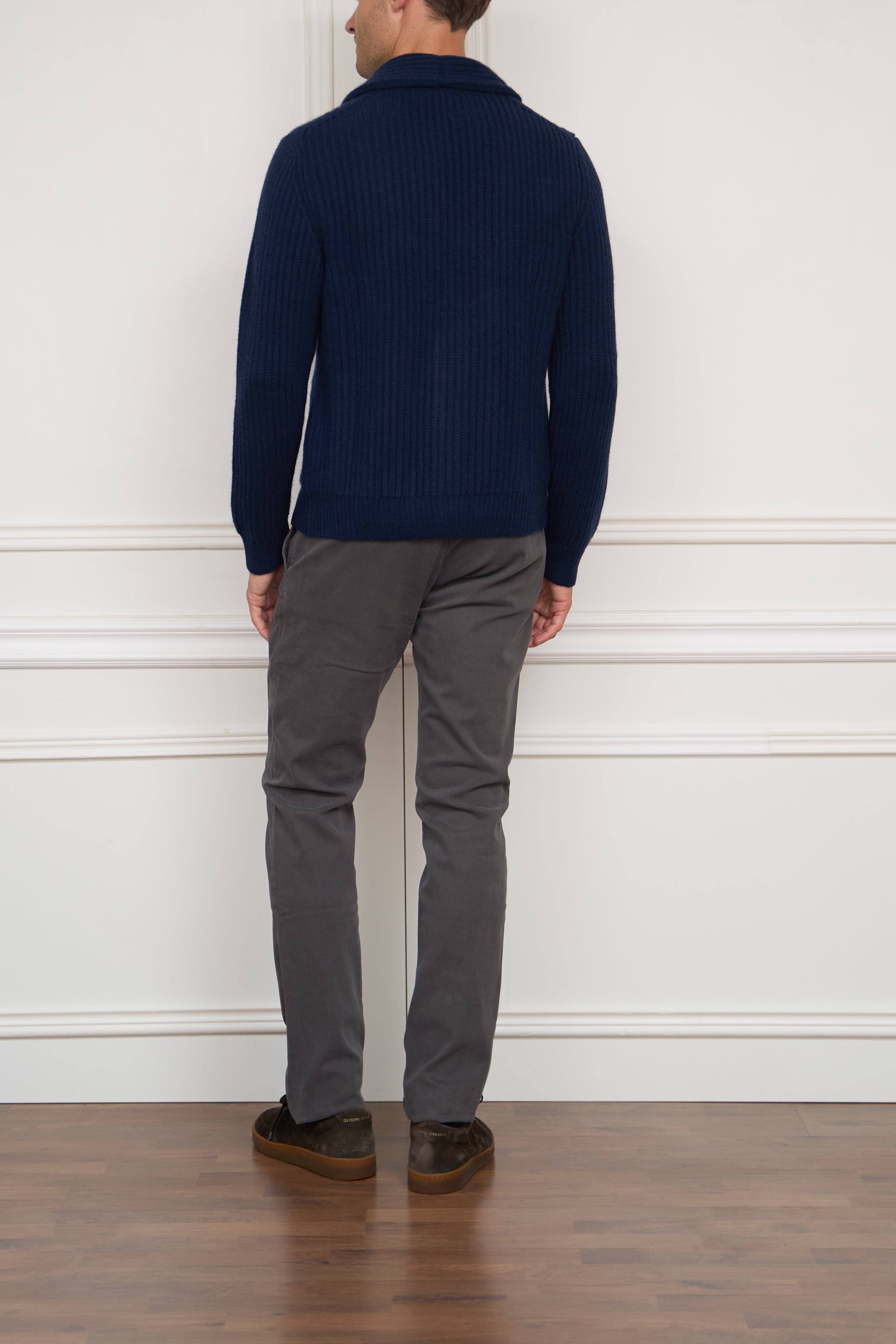 Cashmere sweater in white