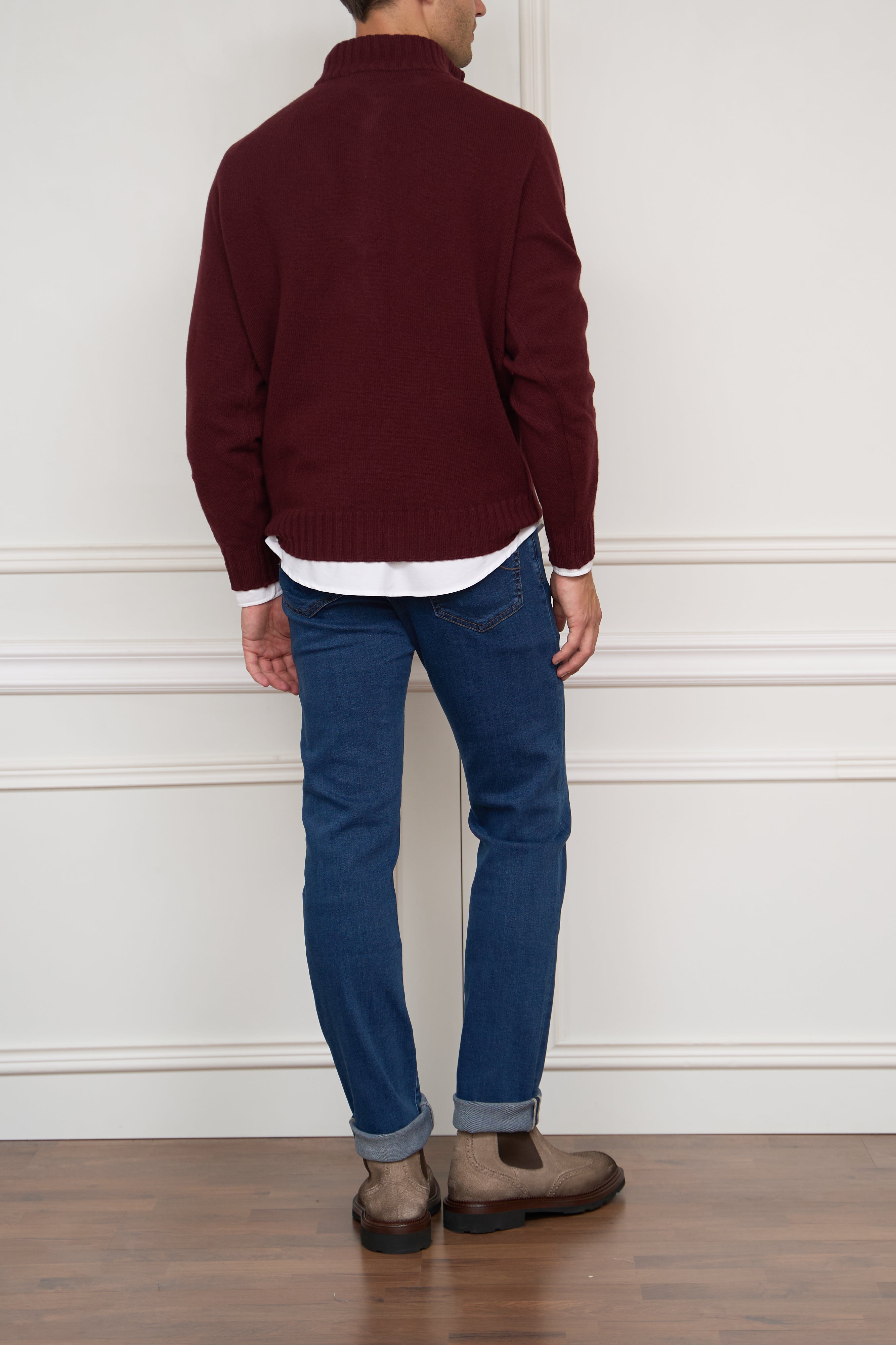 Sweater in grey