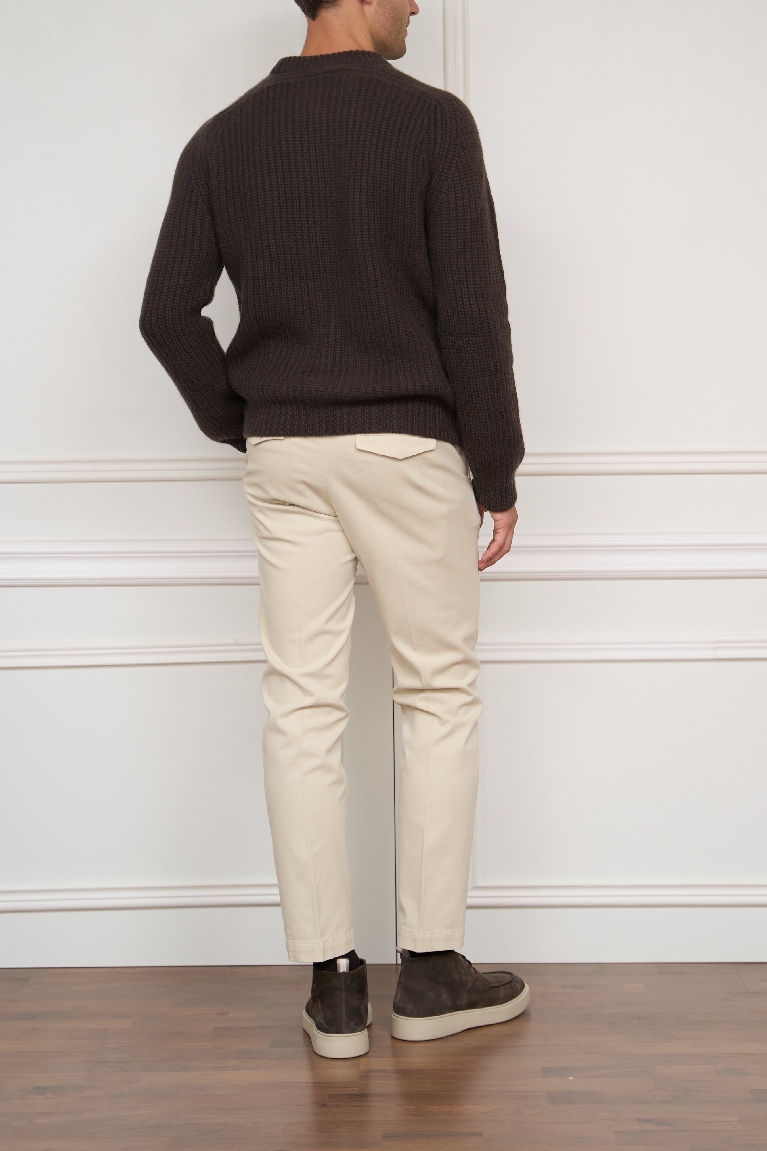 Cashmere sweater in white