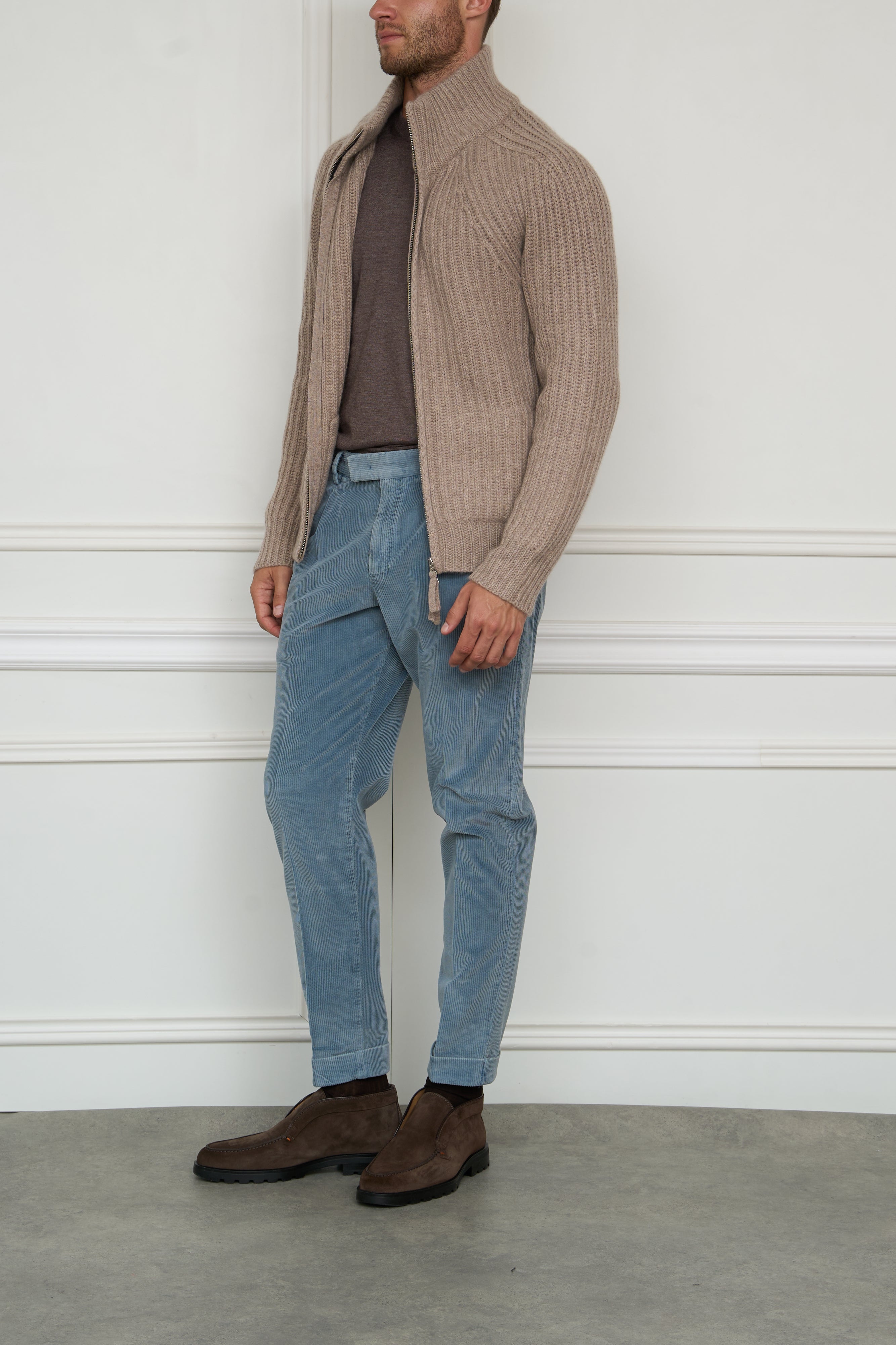 Cashmere cardigan in beige