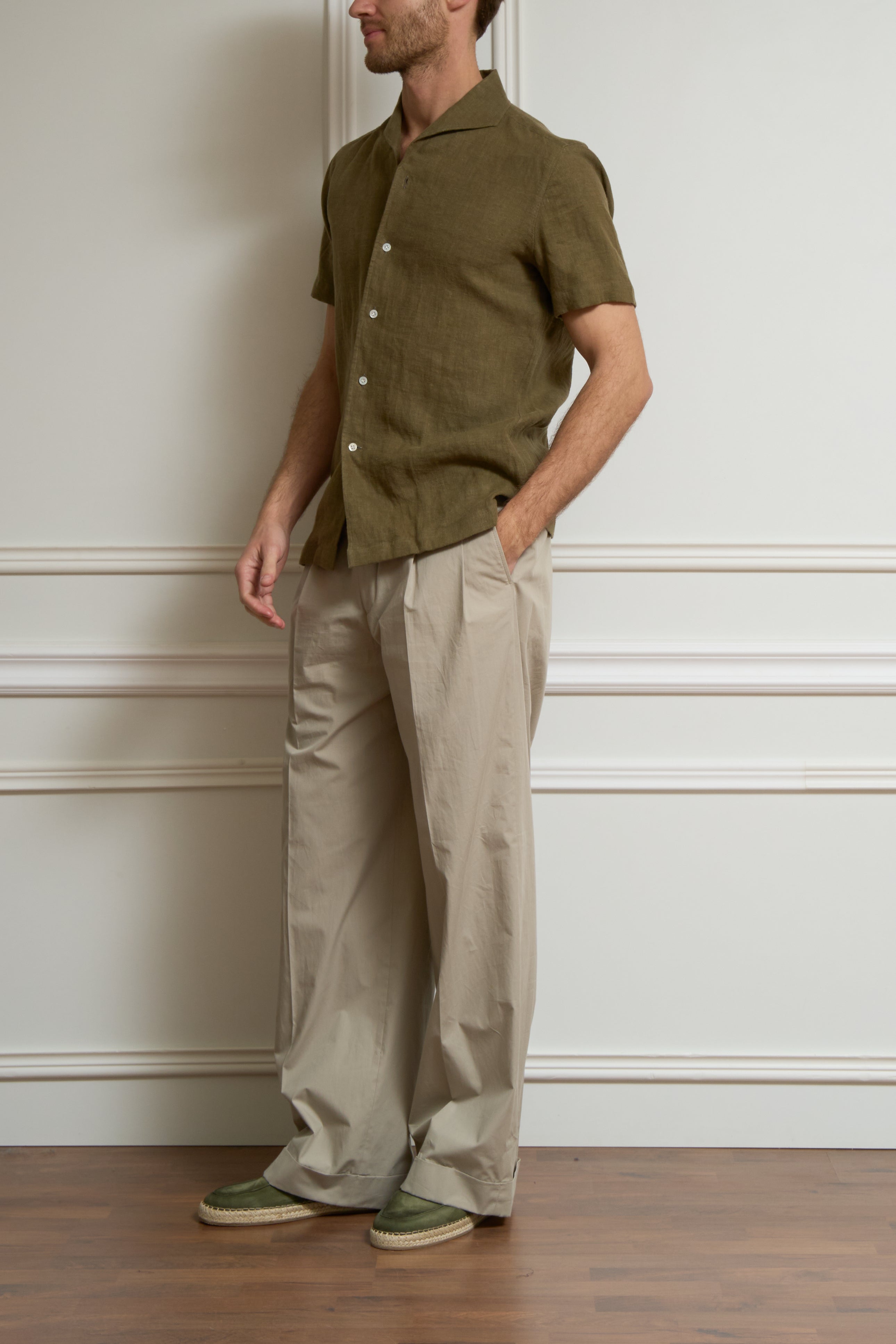 Lightweight wool trousers in anthracite