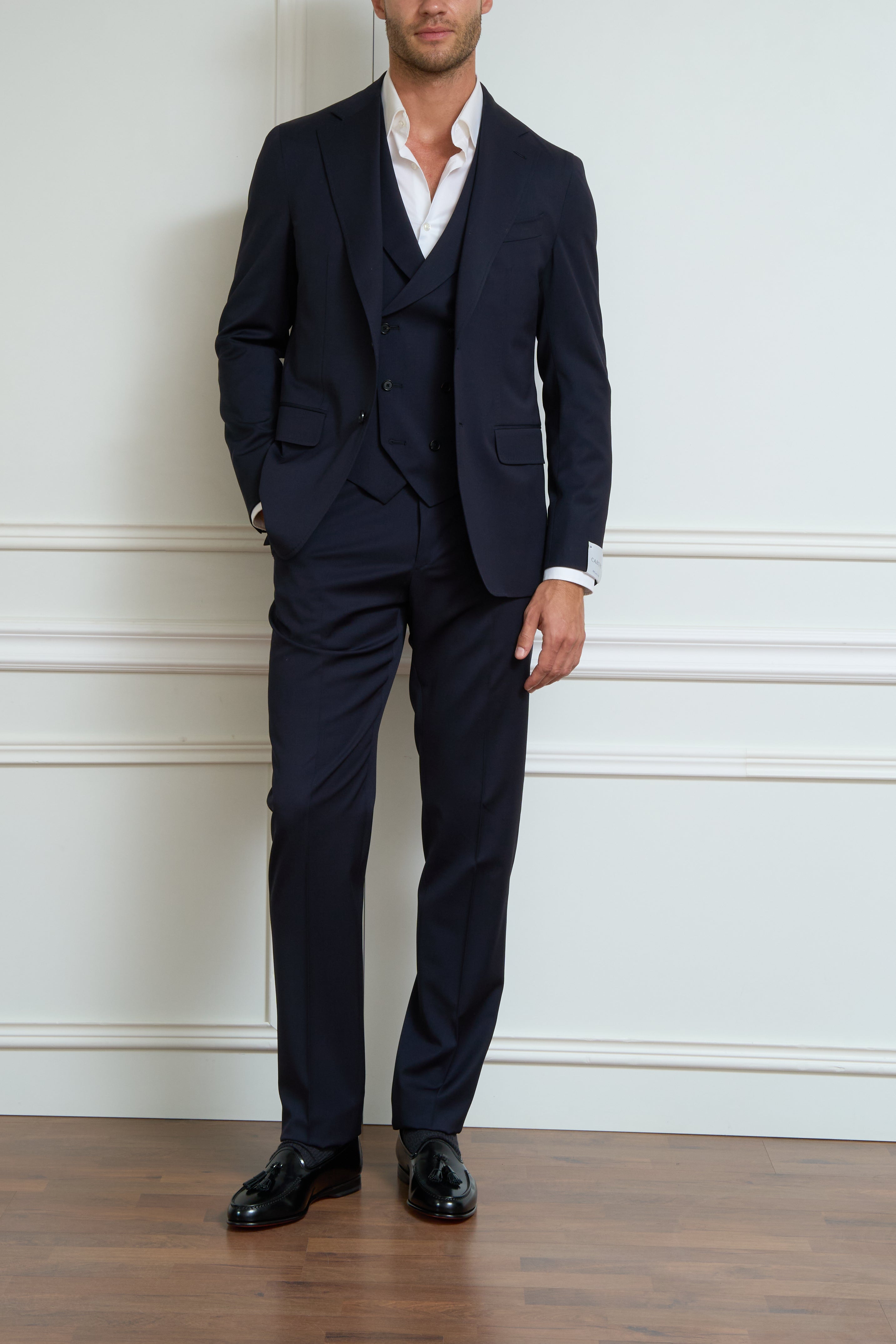 Three-piece suit in blue