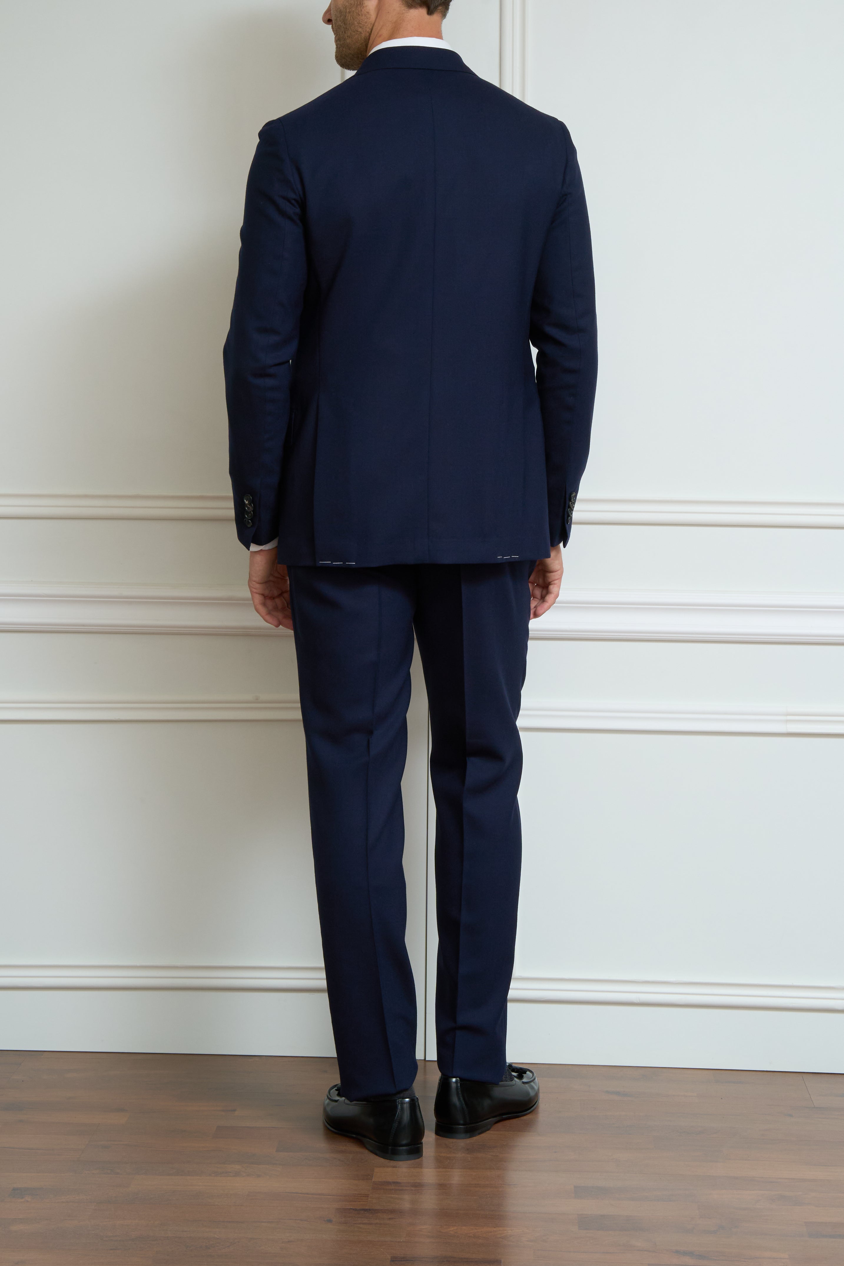 Suit in navy