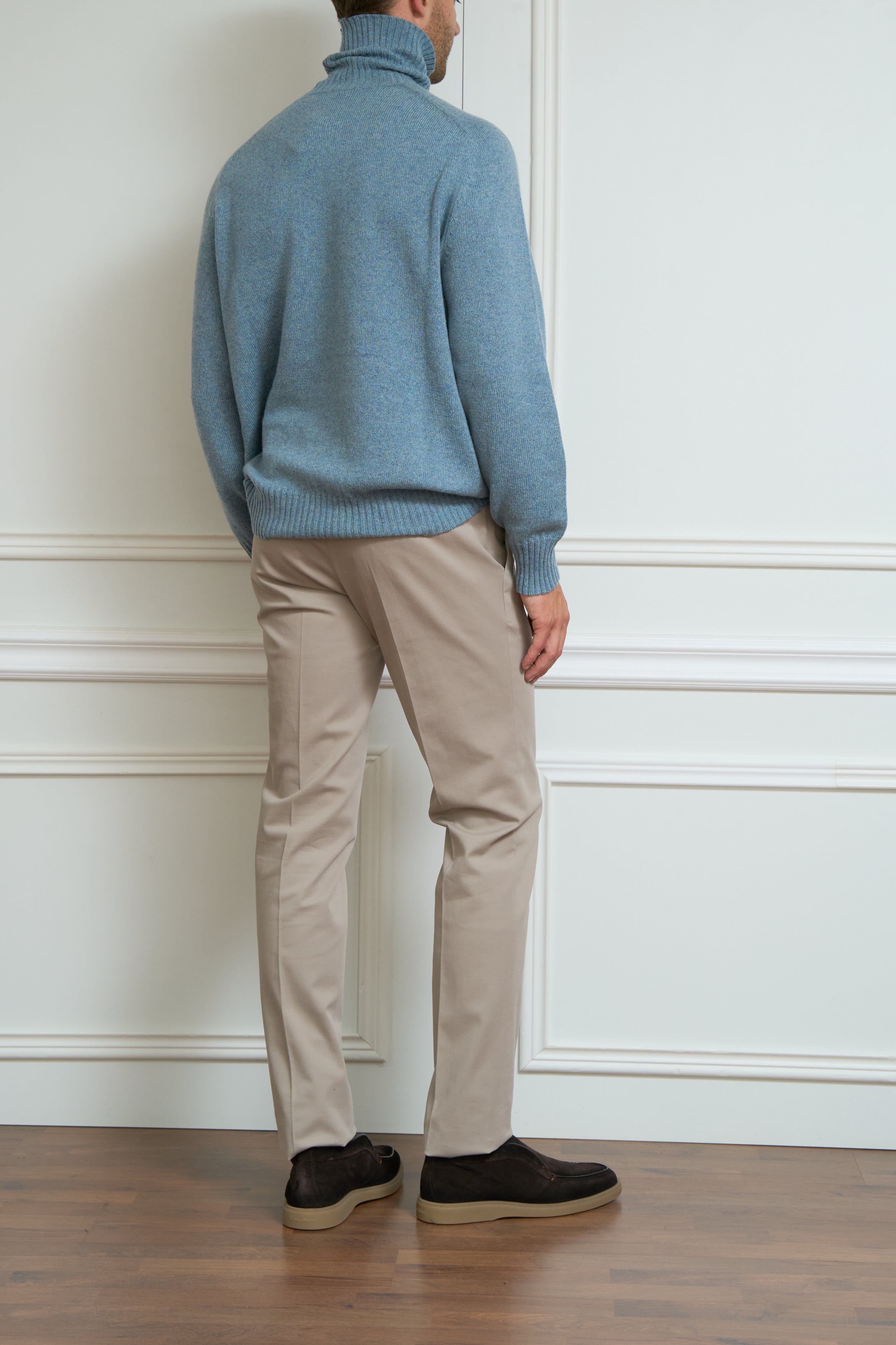 Turtleneck sweater in blue