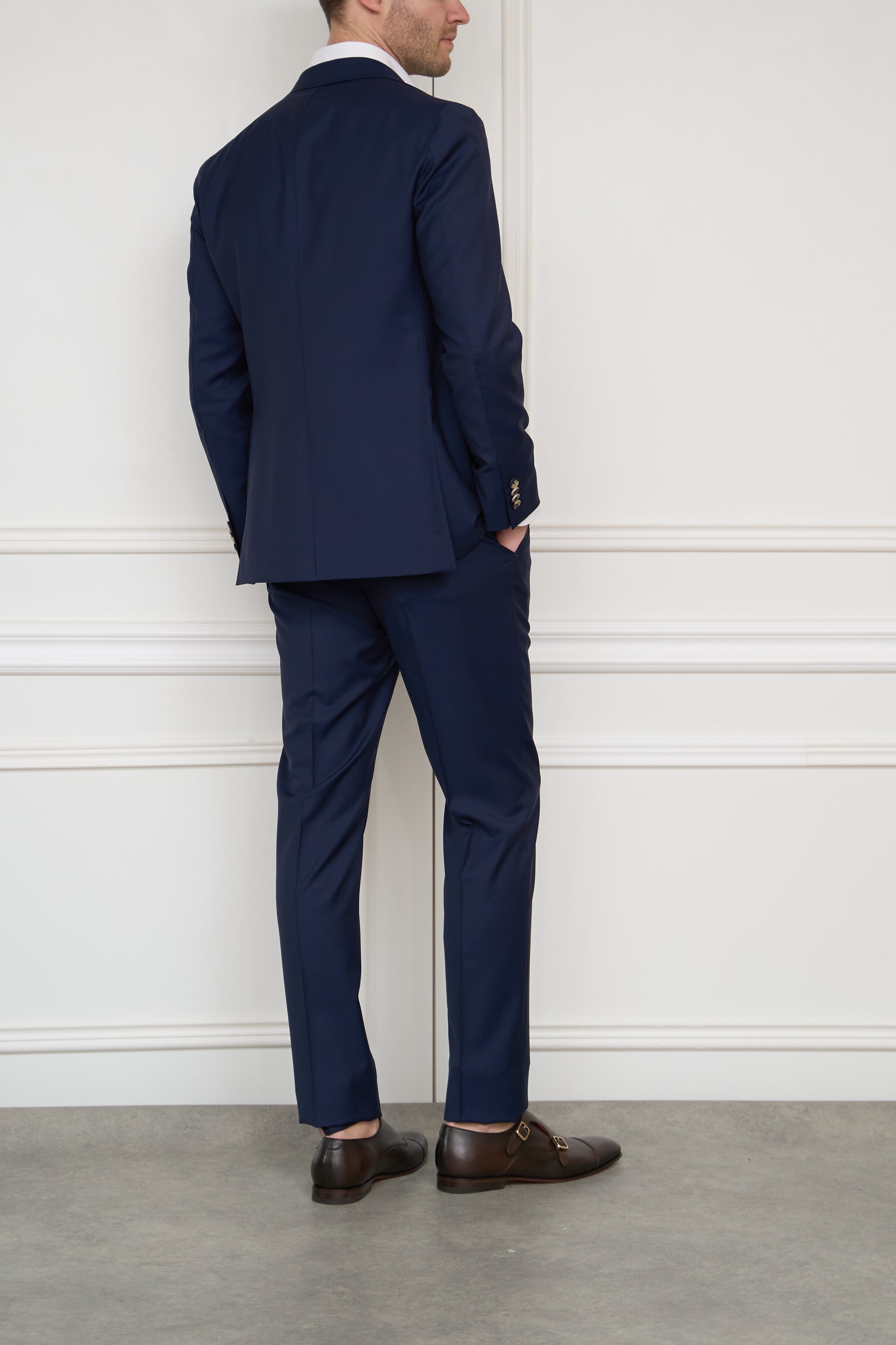 Suit in blue