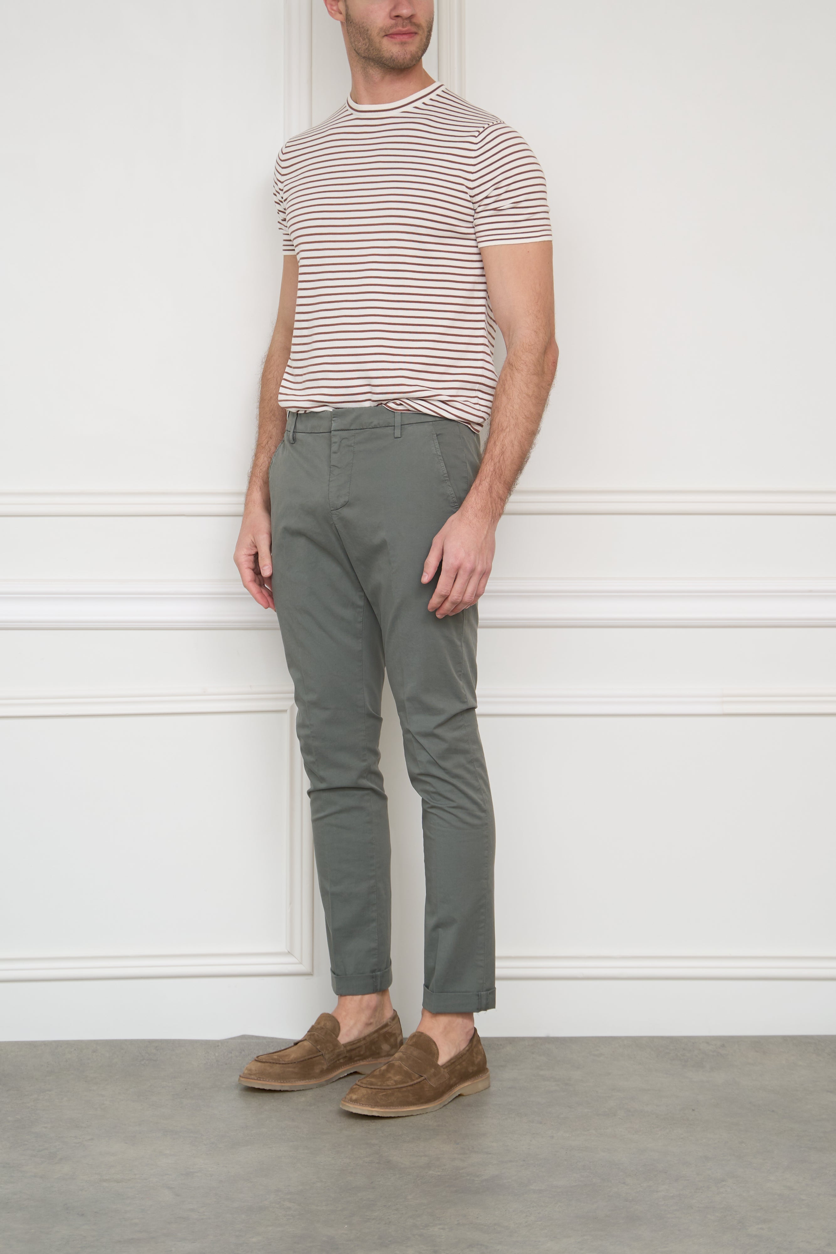 Chinos in grey
