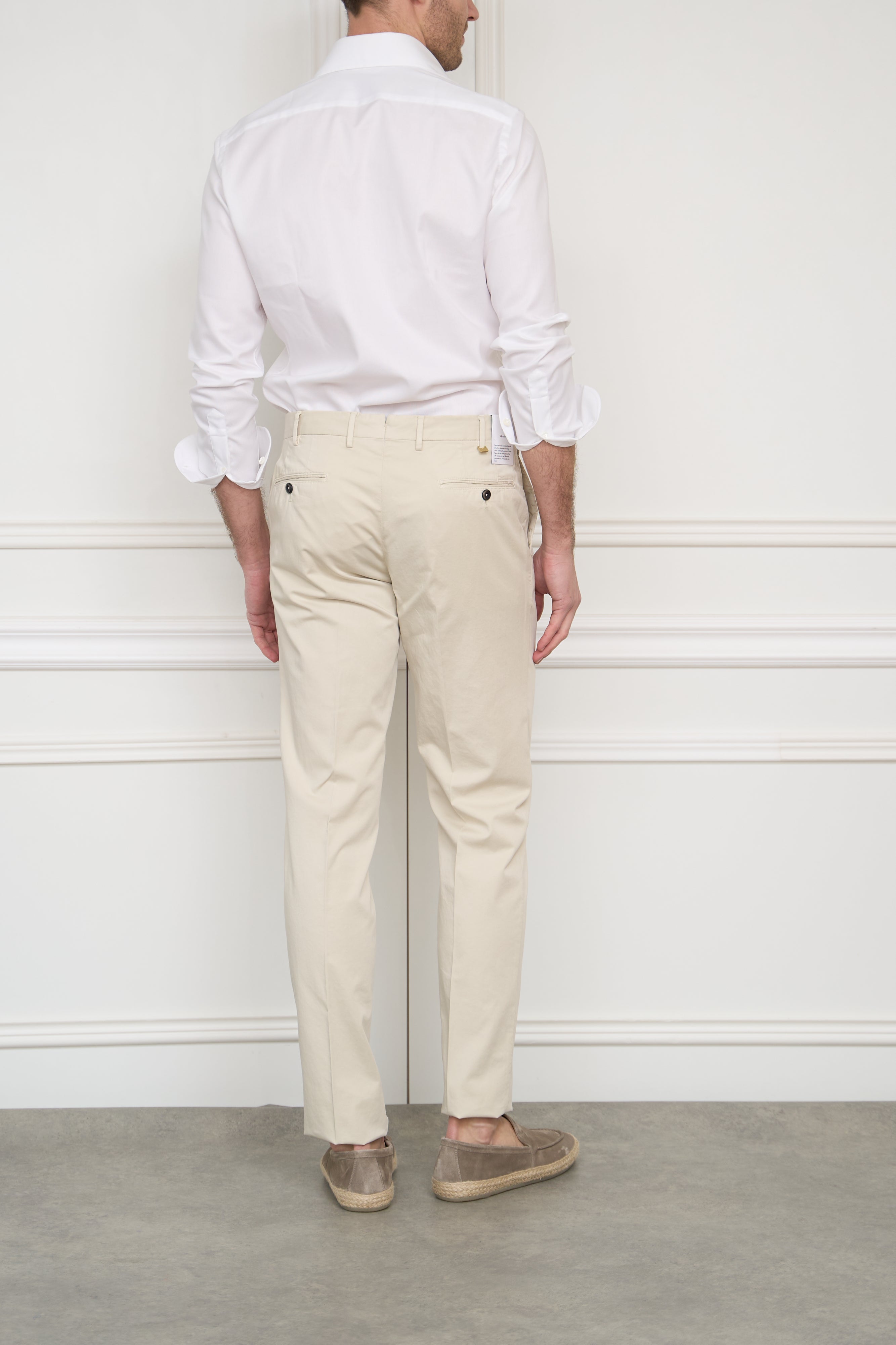 Chino in beige