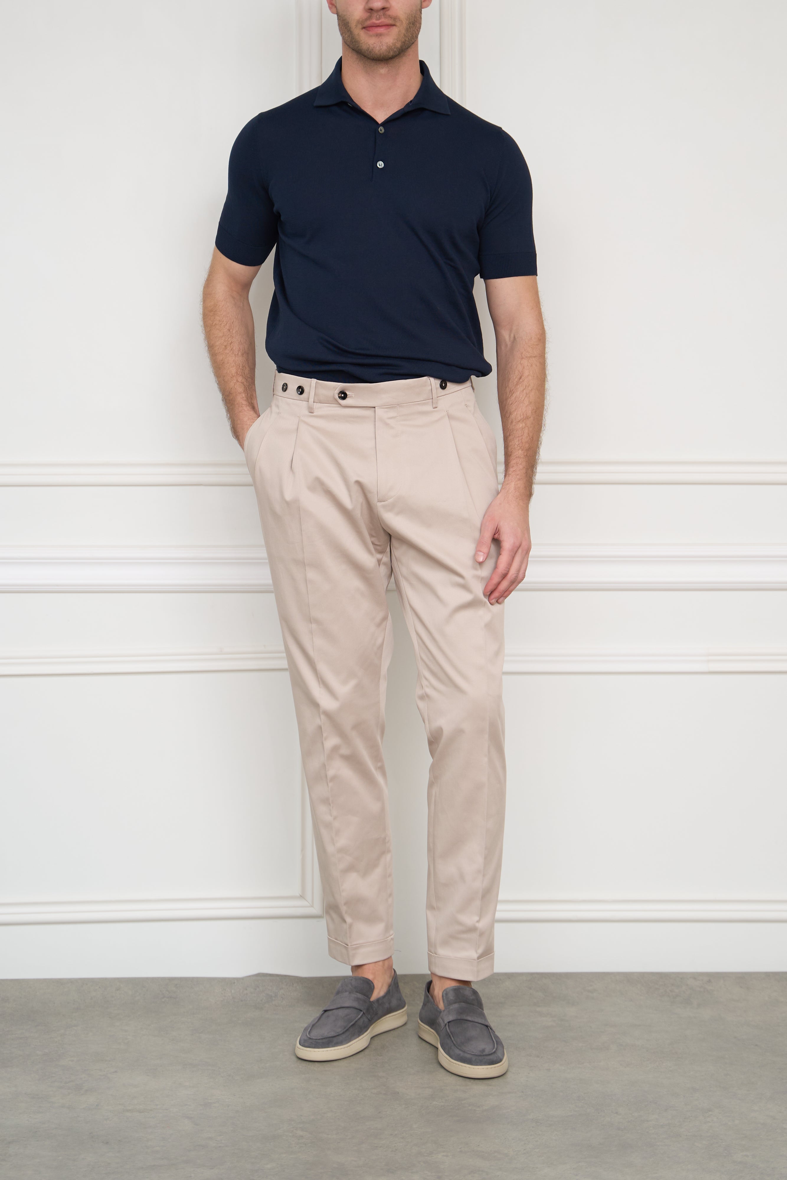 Cotton trousers in beige