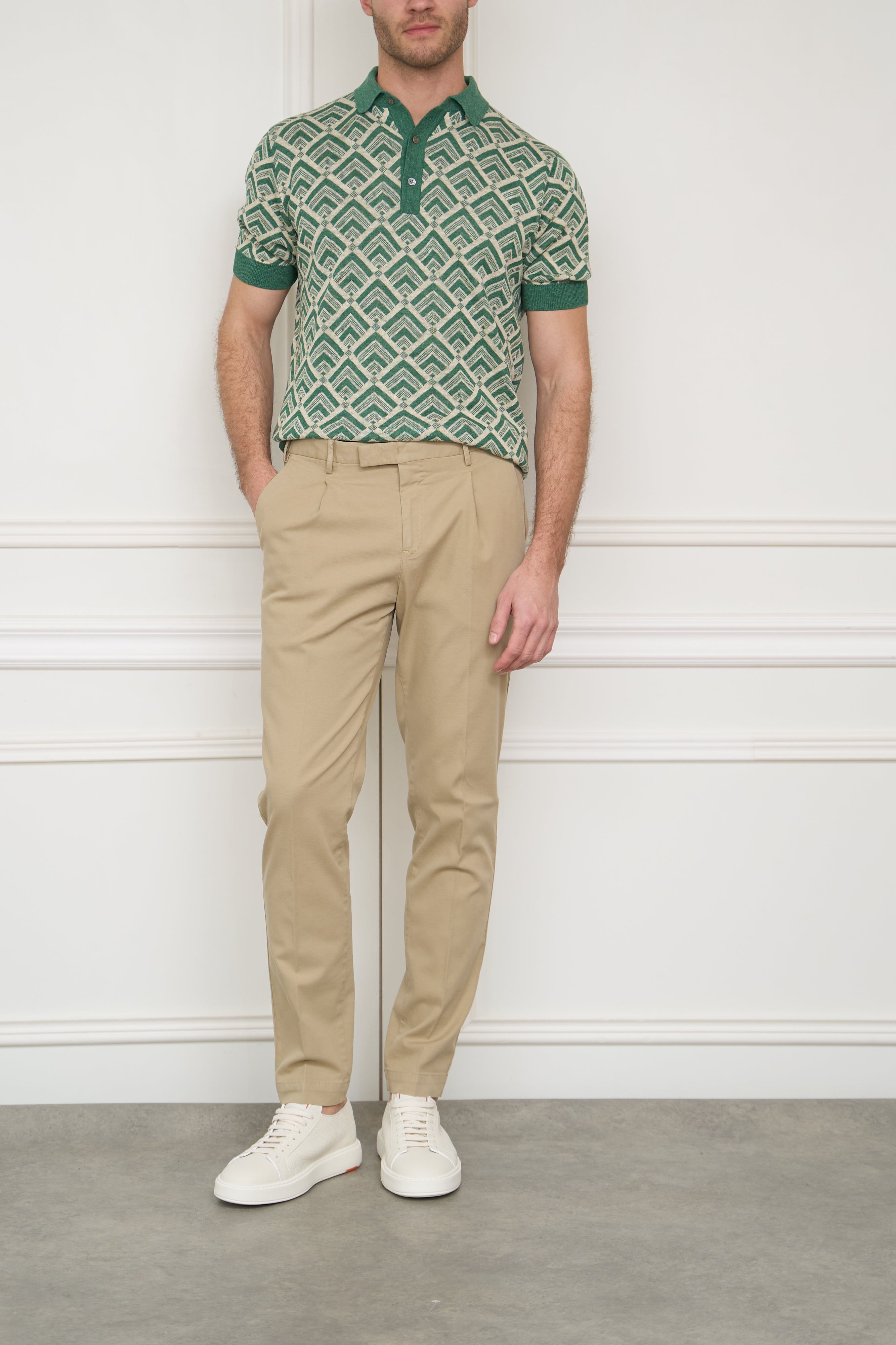 Chinos in beige