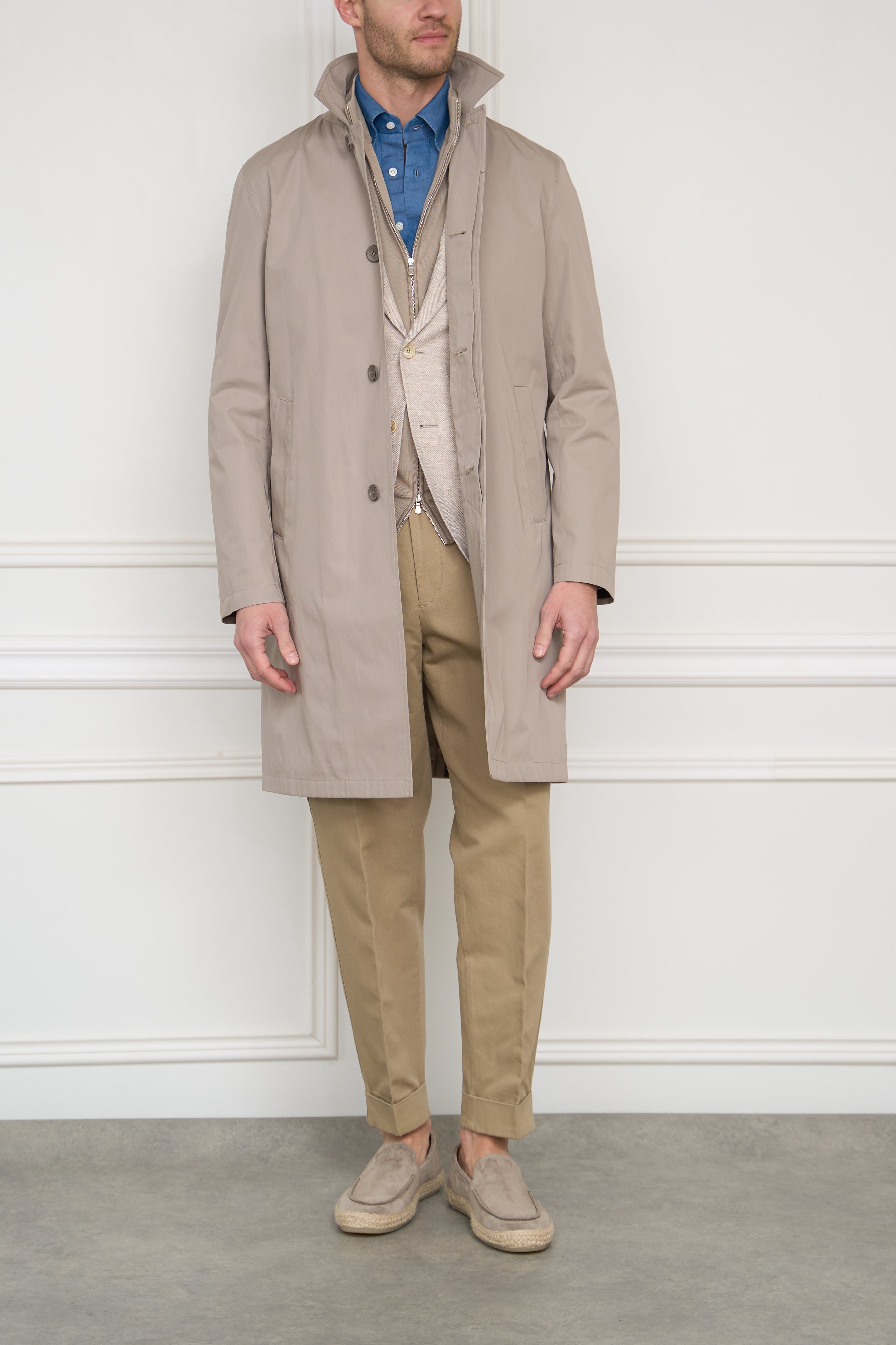 Baumwollmantel in stein