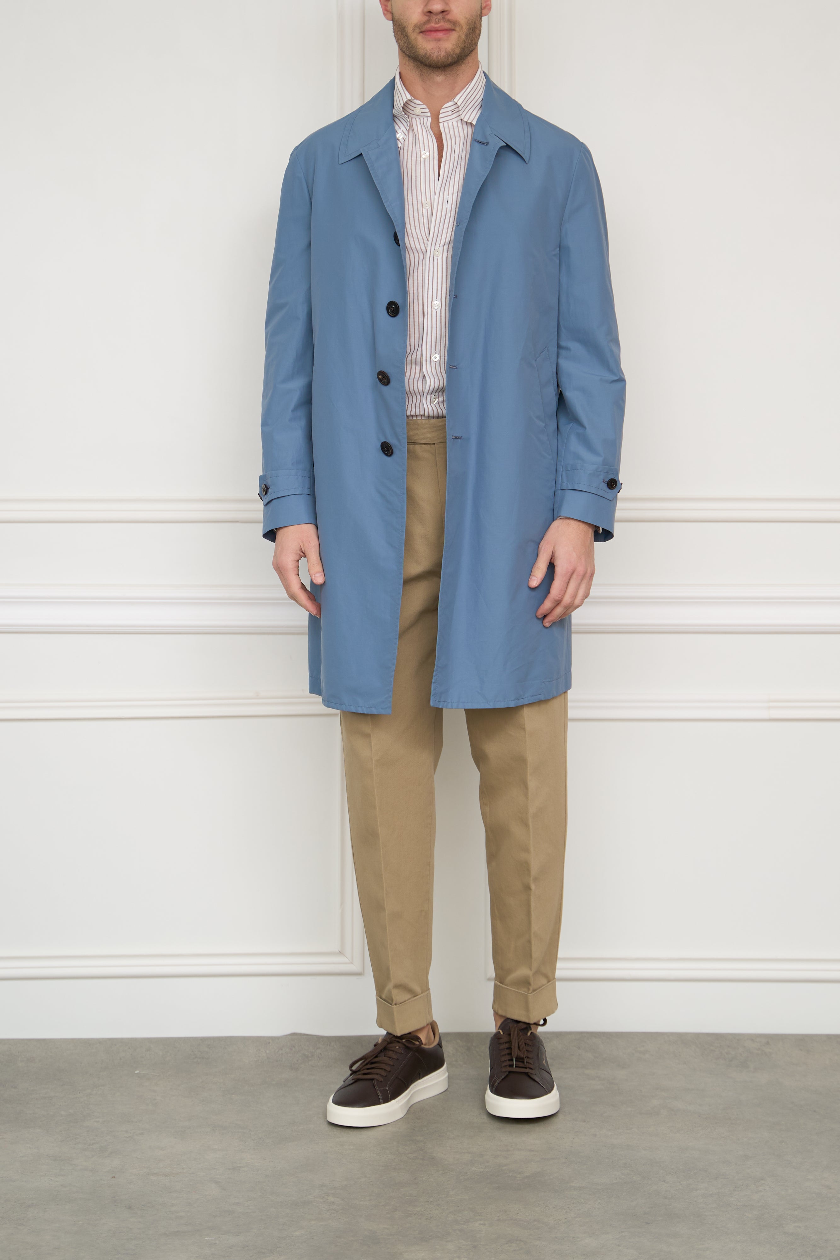 Coat in blue