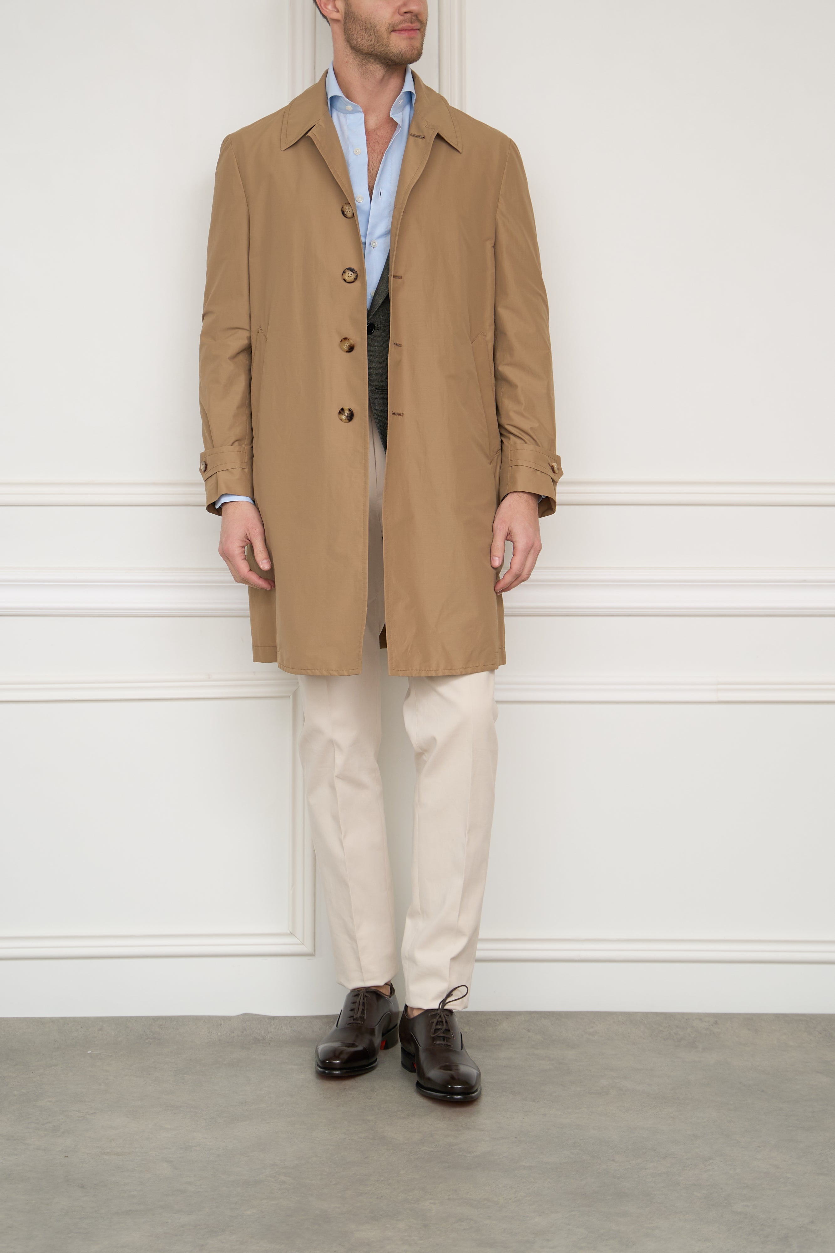 Coat in beige