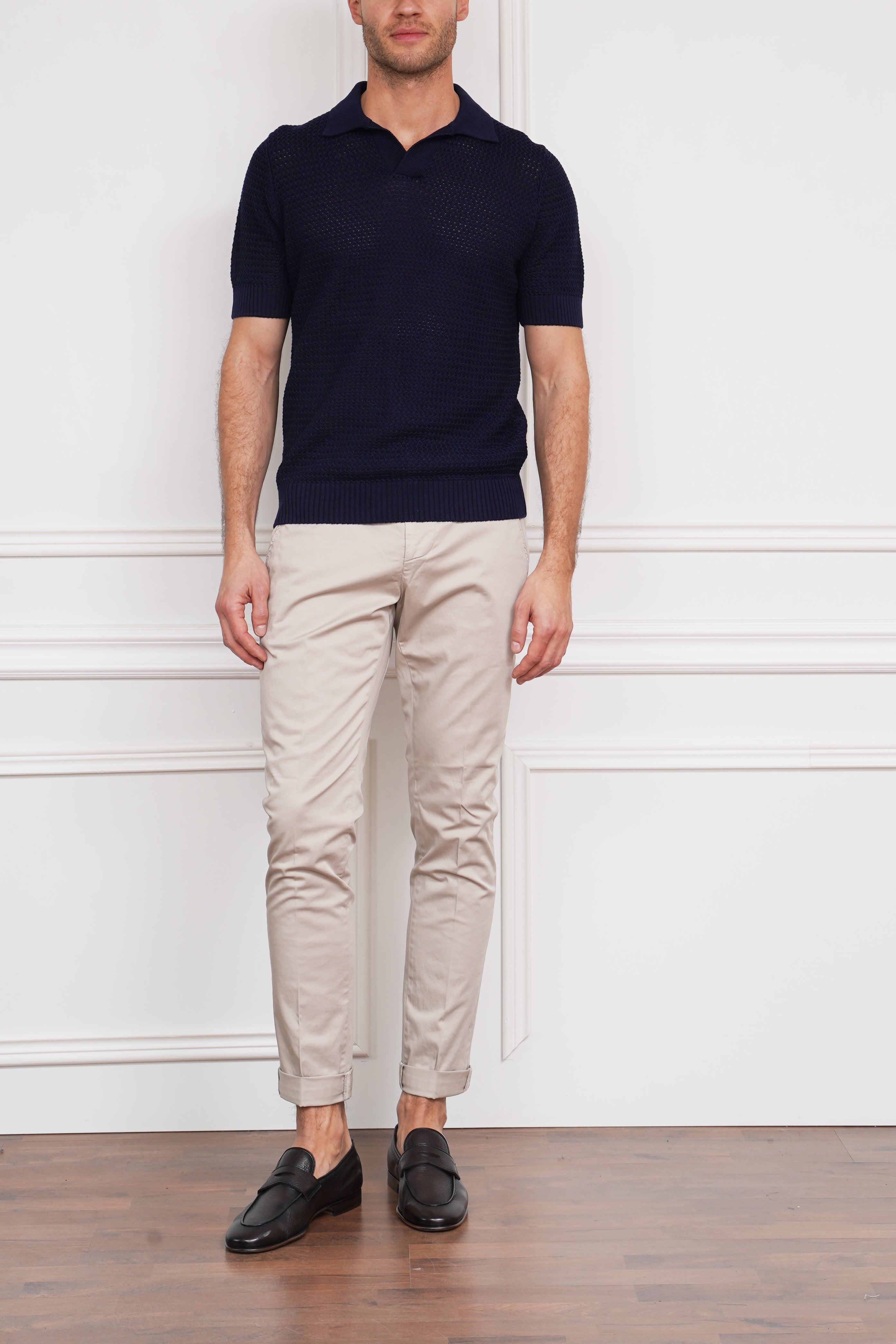 Strickpolo in marine