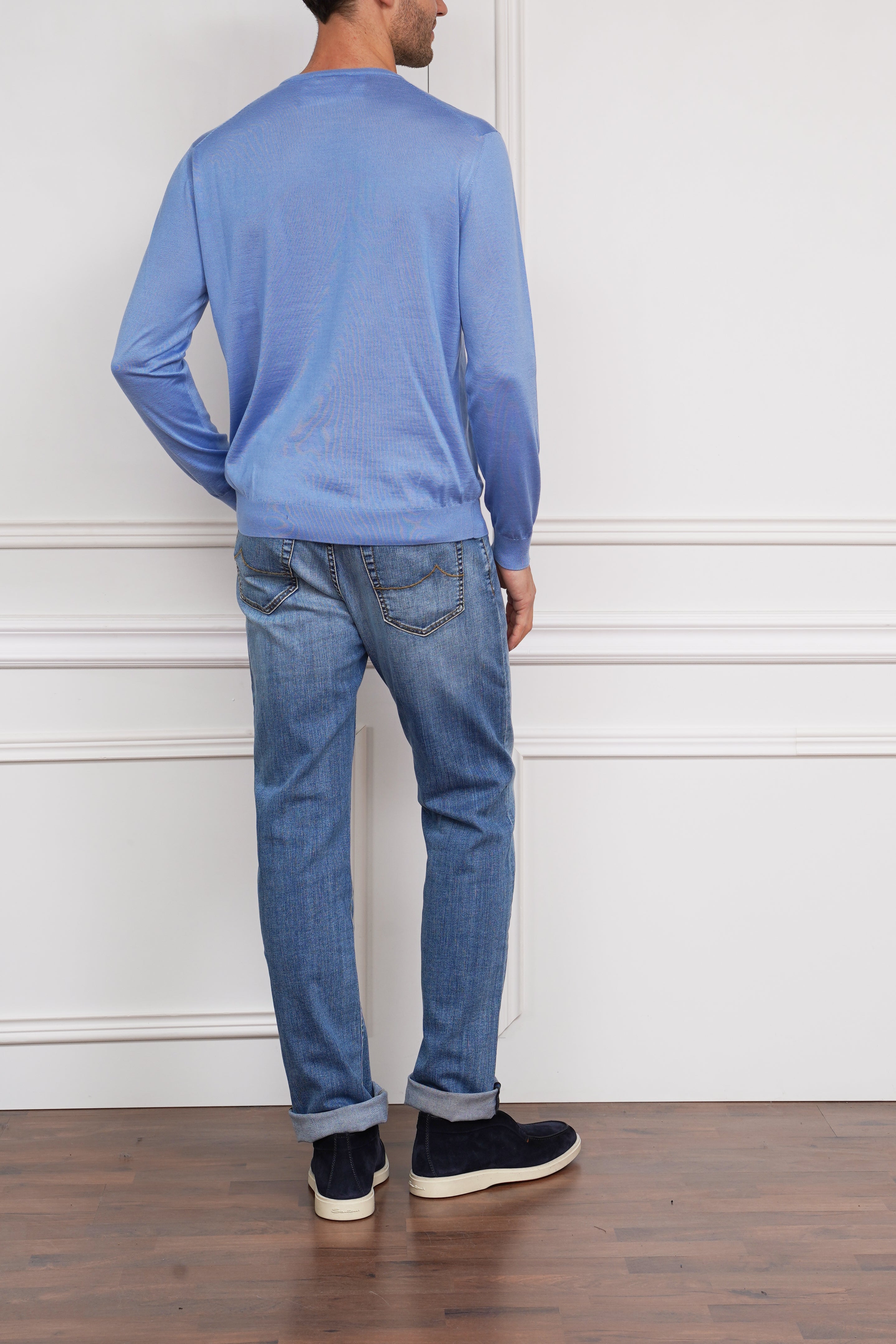 Pullover in hellblau