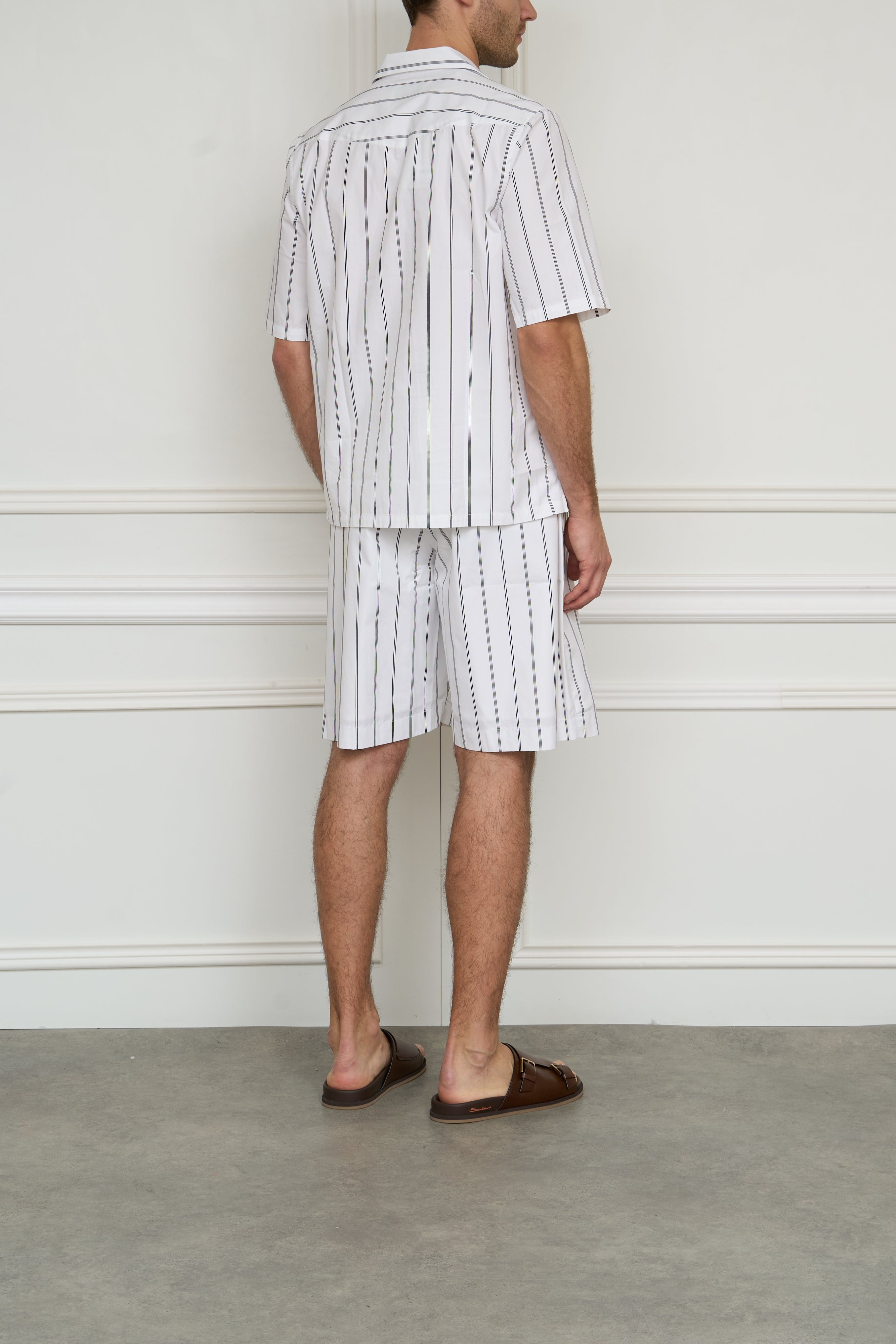 Striped Bermuda shorts in white and blue