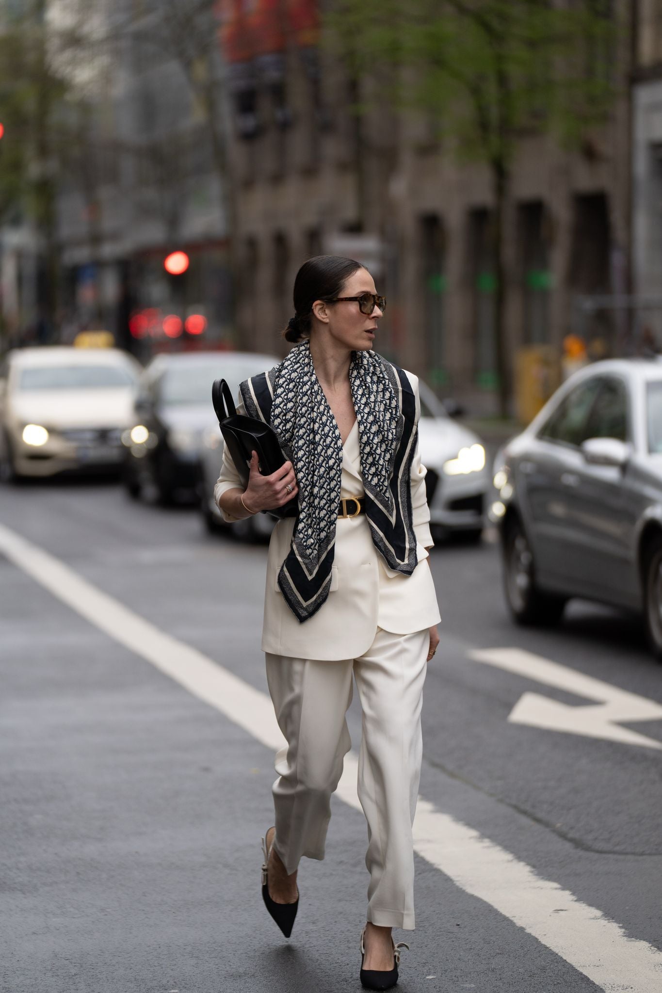 Pants in beige