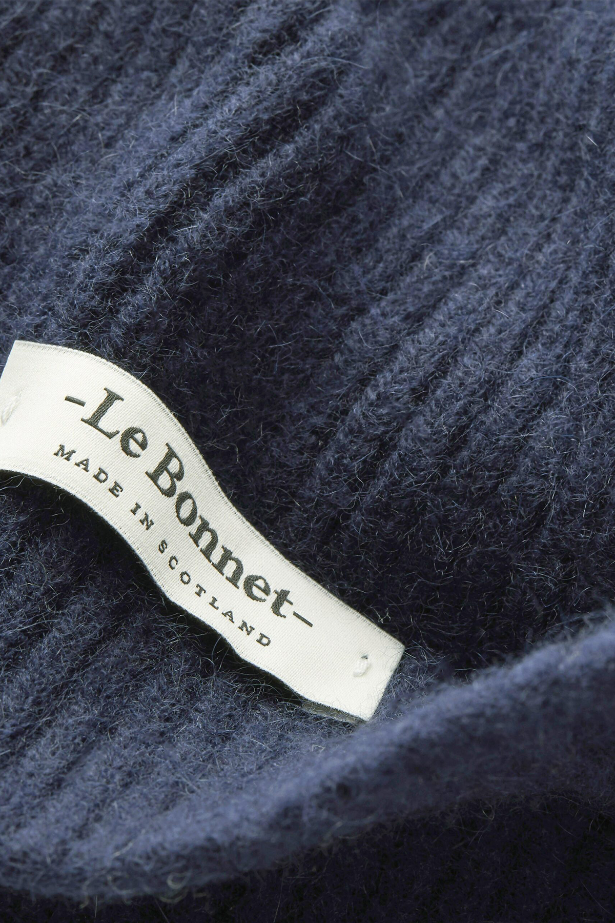 Beanie in midnight