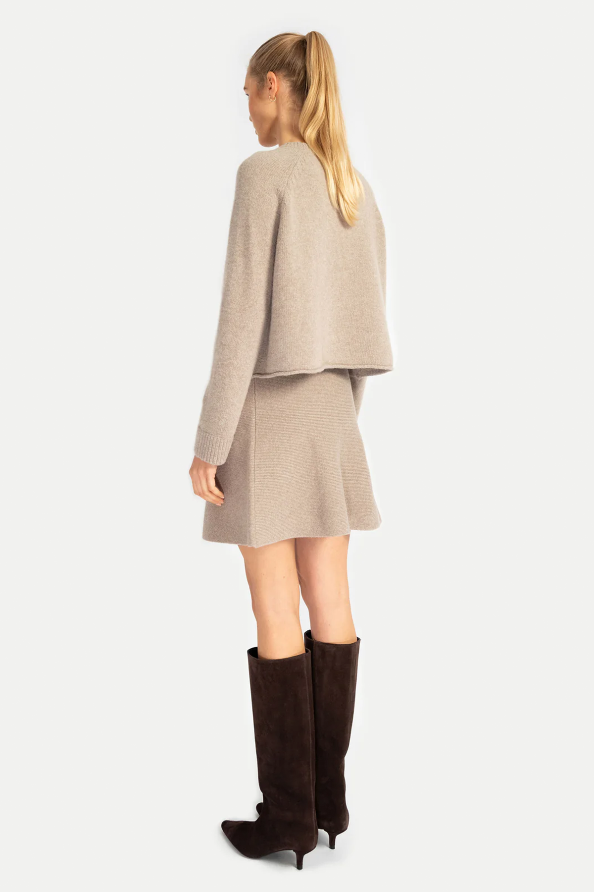 Rock Gigi beige Seitenansicht Damen – C.Wirschke Düsseldorf