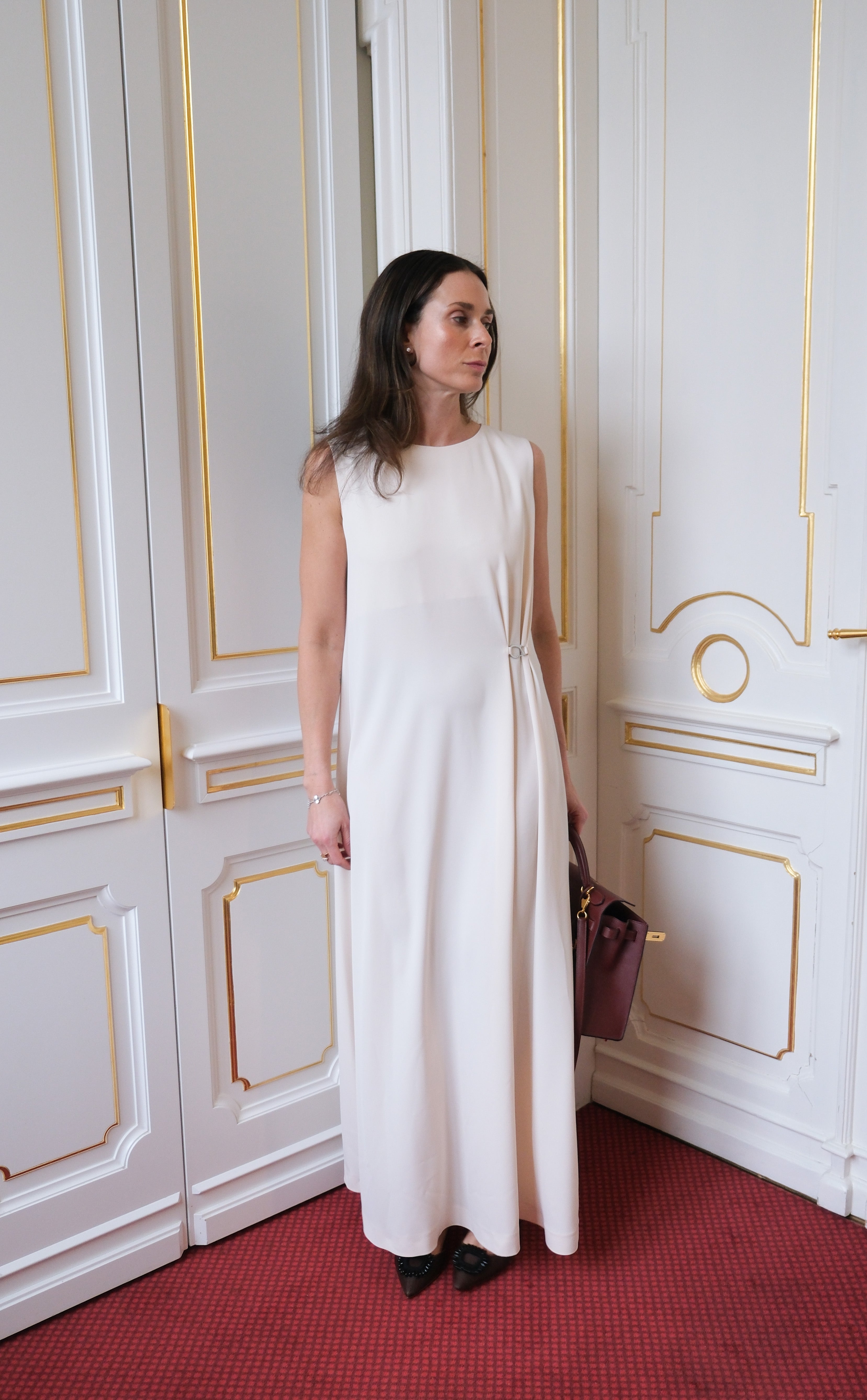 Kleid in creme