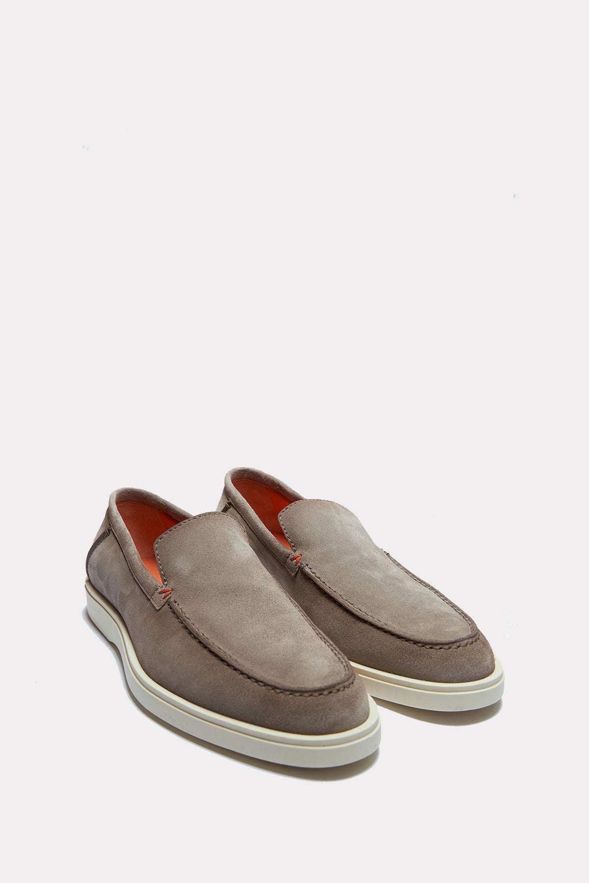 Slippers in light brown