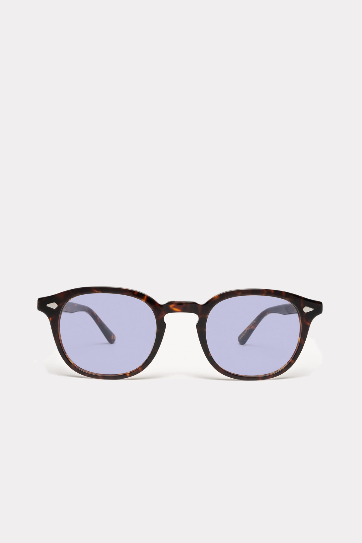 Braune Viola Milano Sonnenbrille 'Milano' mit schwarzen Rahmen und dunklen Gläsern, modisches Accessoire für sonnige Tage