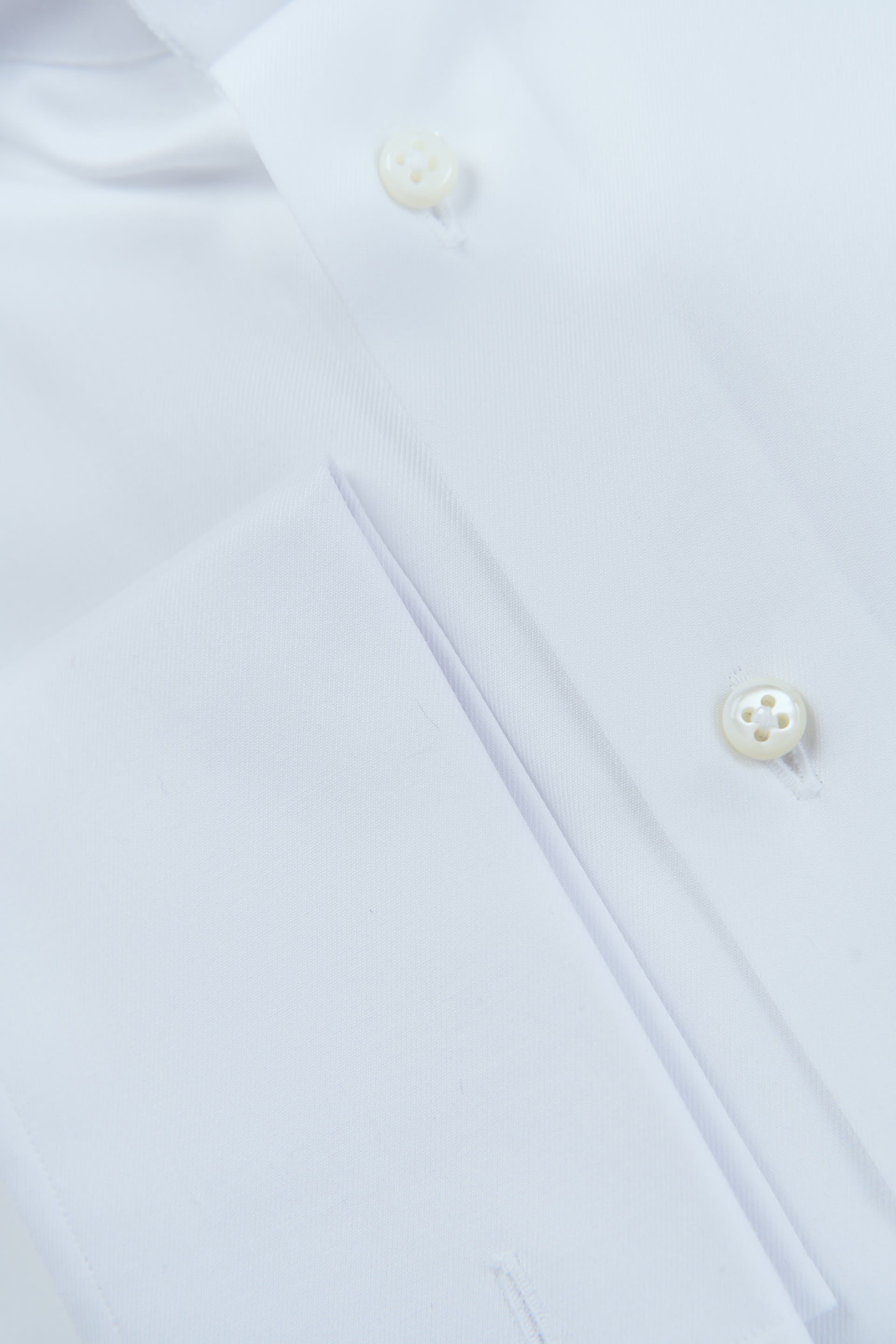 Twill Hemd in weiß mit Haifischkragen