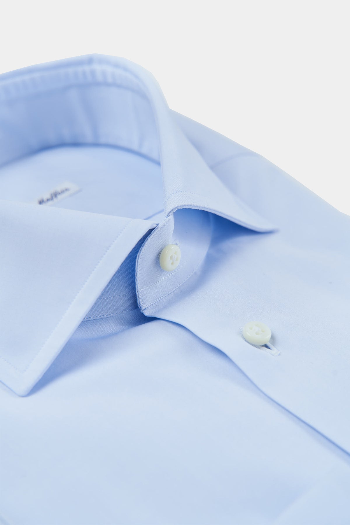 Popelin Hemd in hellblau mit Haifischkragen