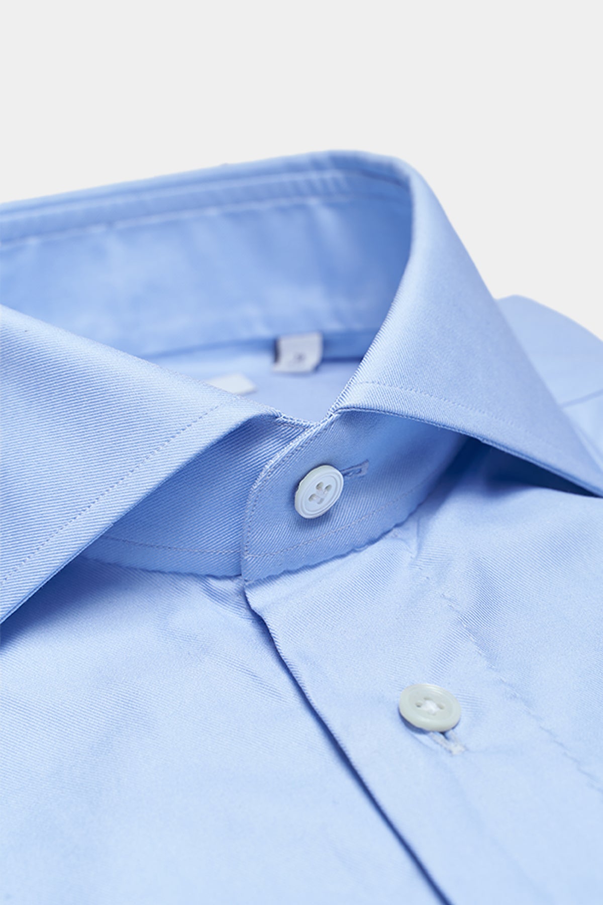 Twill shirt in blue with shark collar