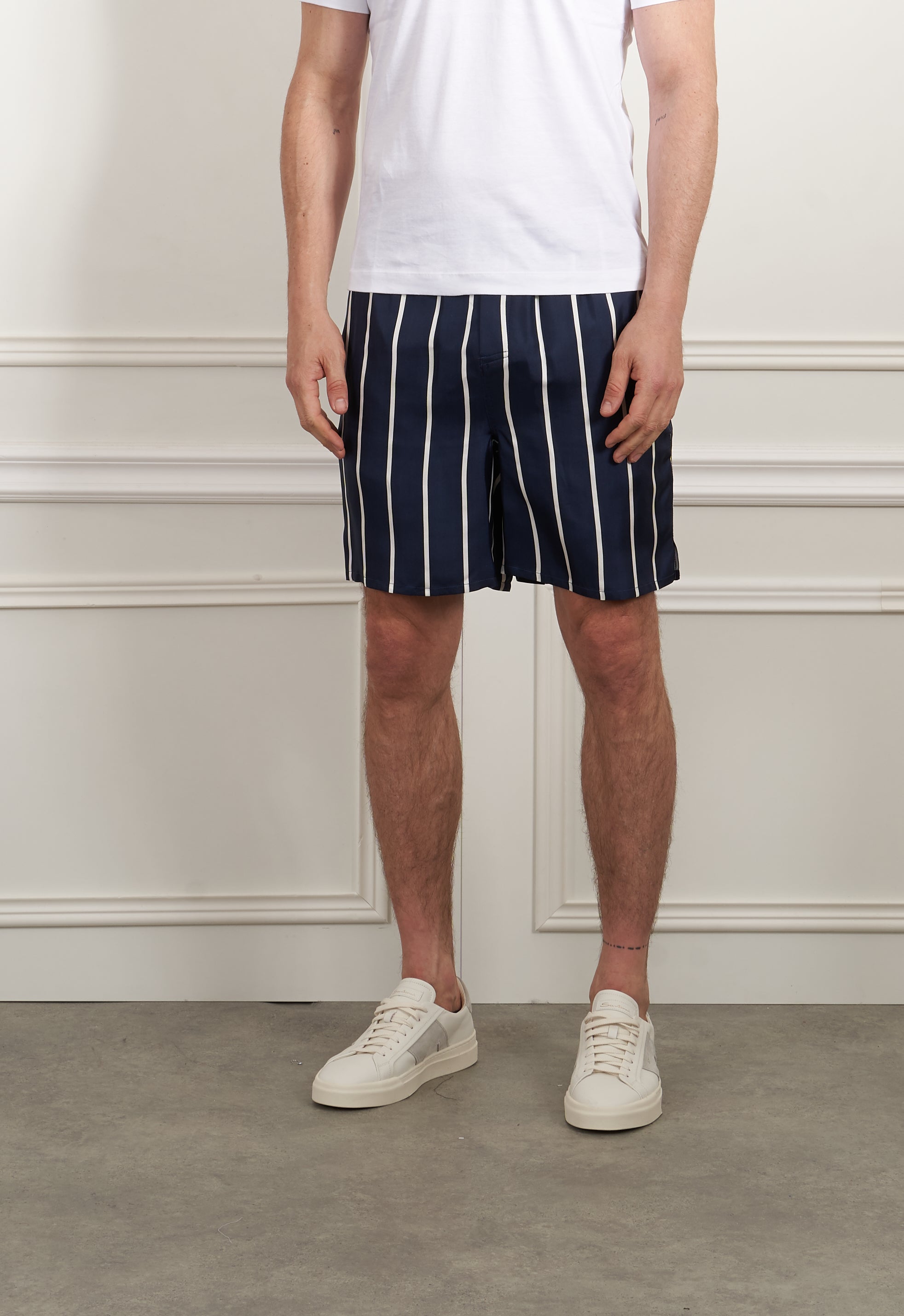 Shorts in marine-weiß gestreift