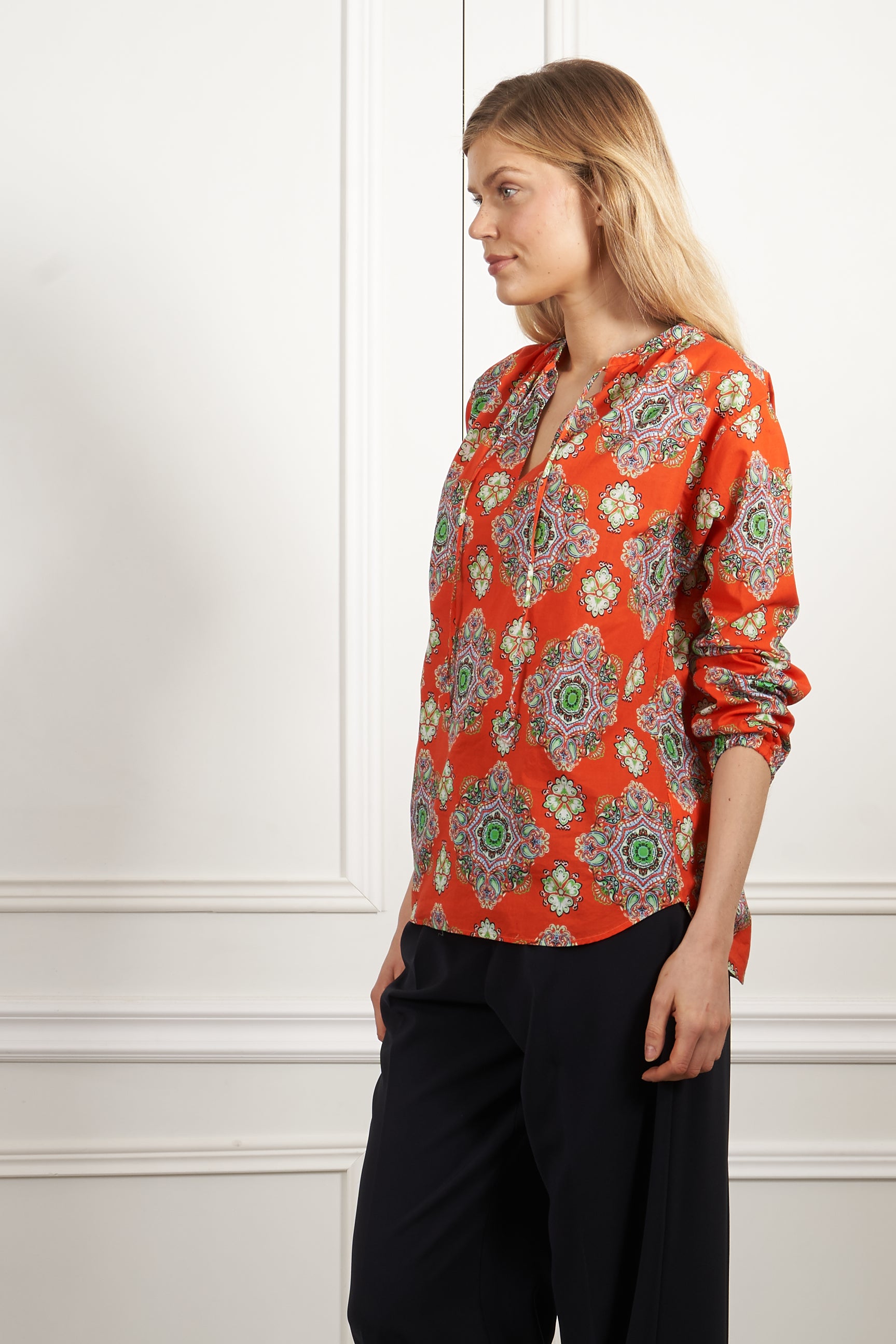 Blouse with print in orange