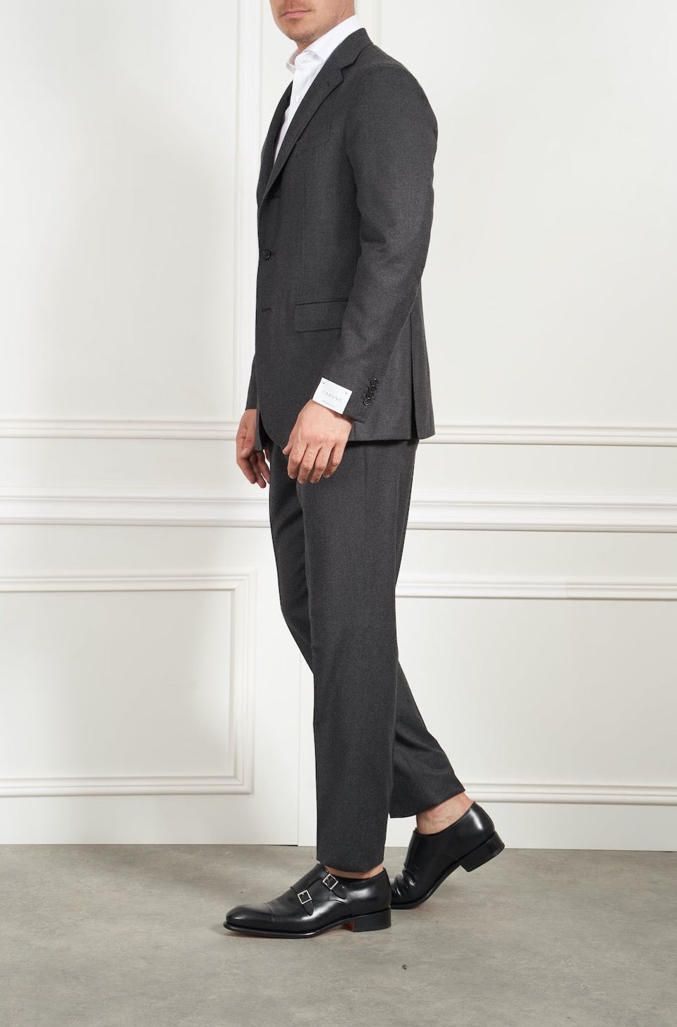 Suit in anthracite