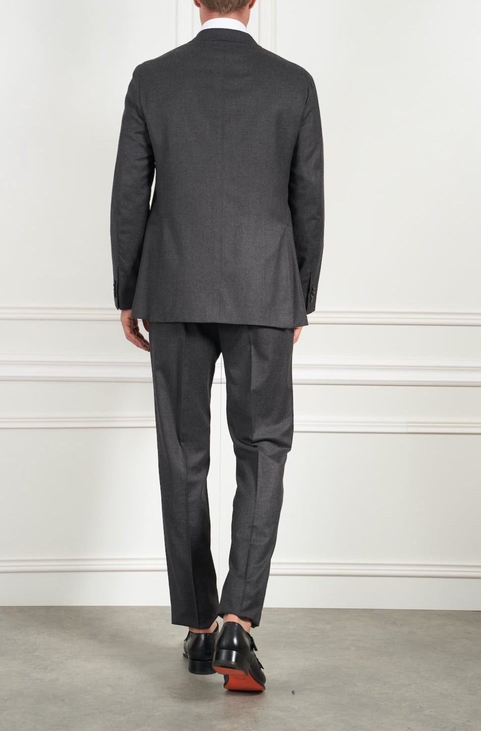 Suit in anthracite
