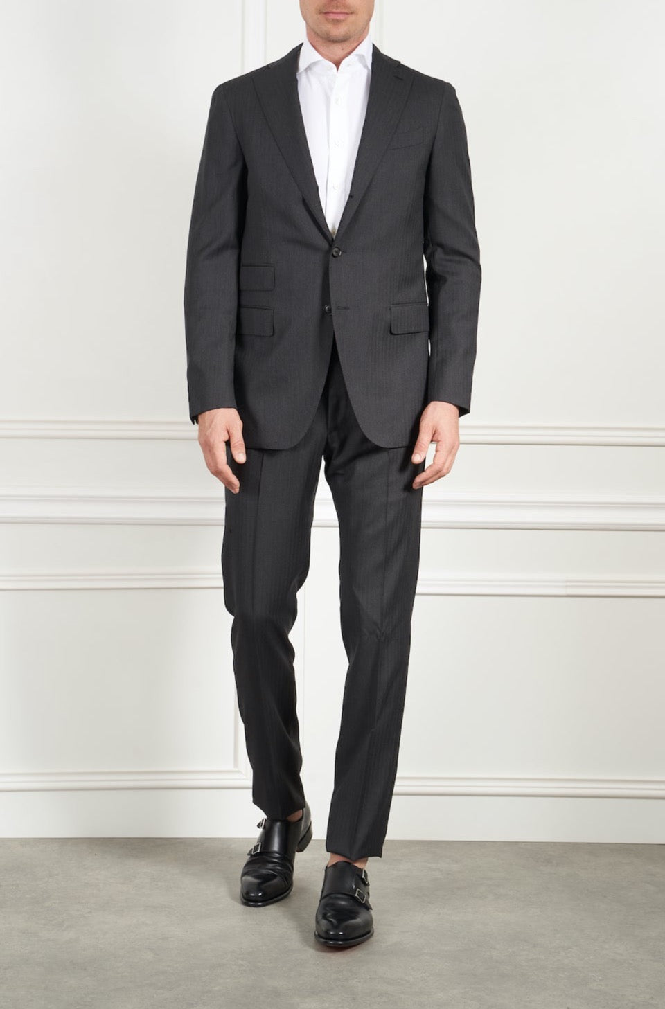 Suit in anthracite