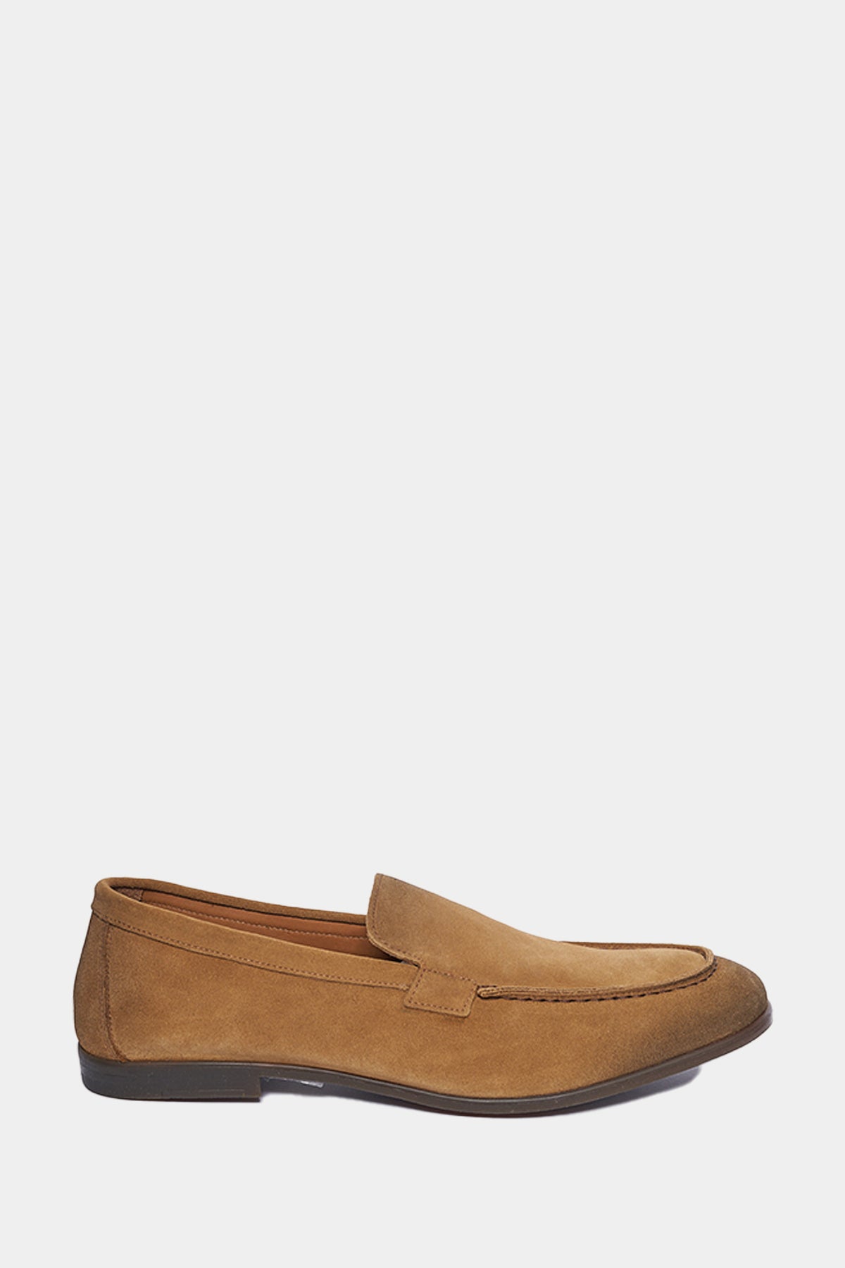 Loafers in brown