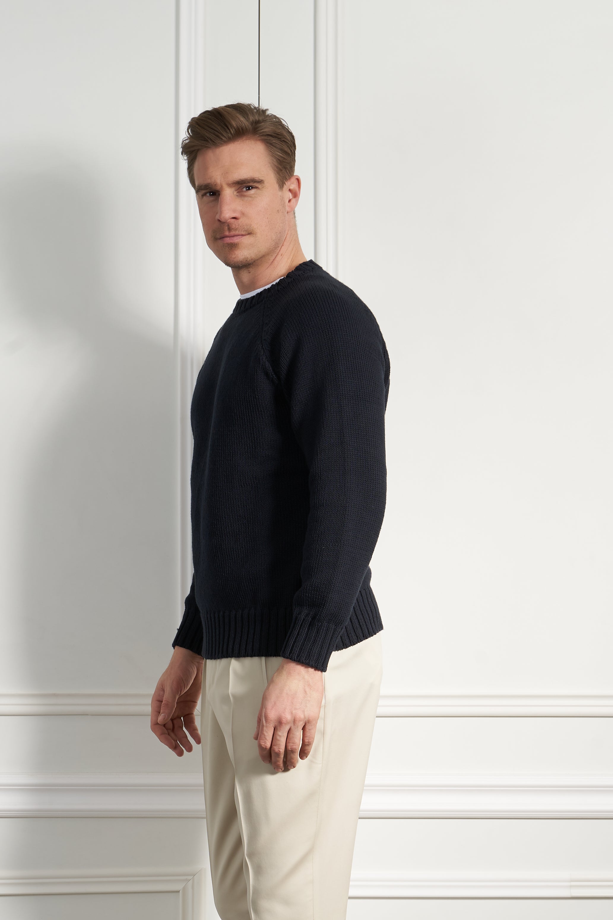 Pullover in marine