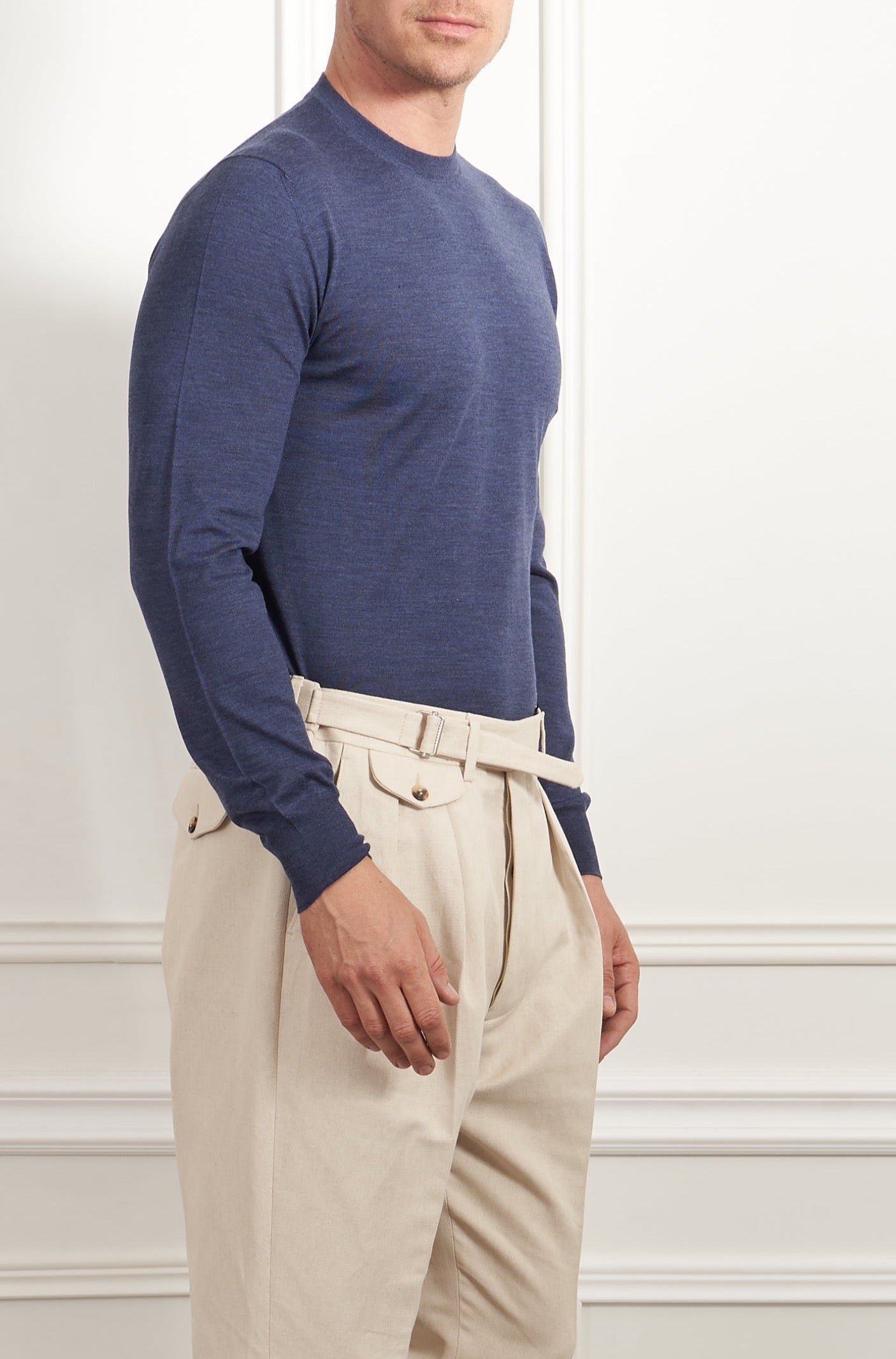 Sweater in medium blue
