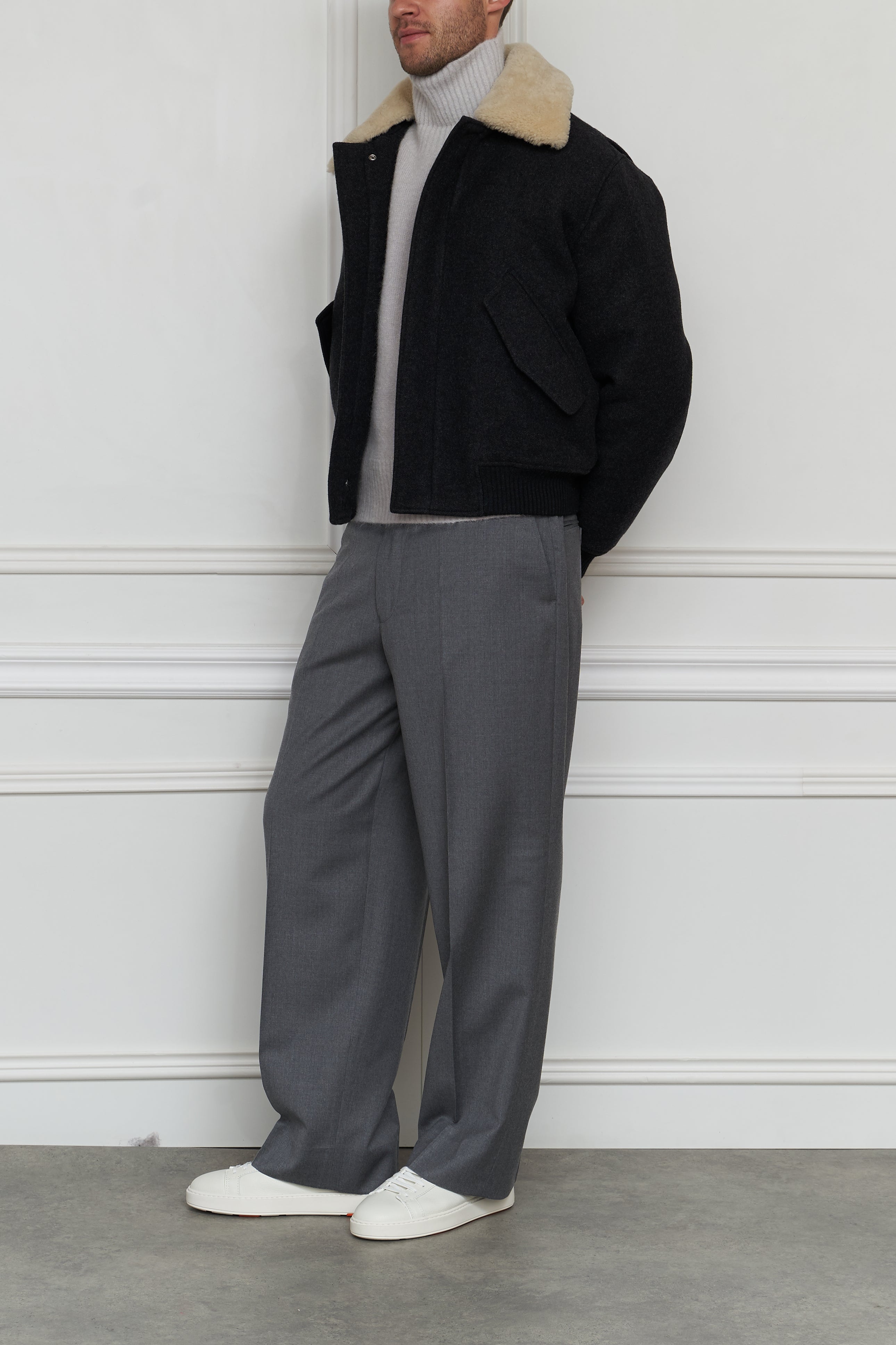 Bomber aus Wolle in grau