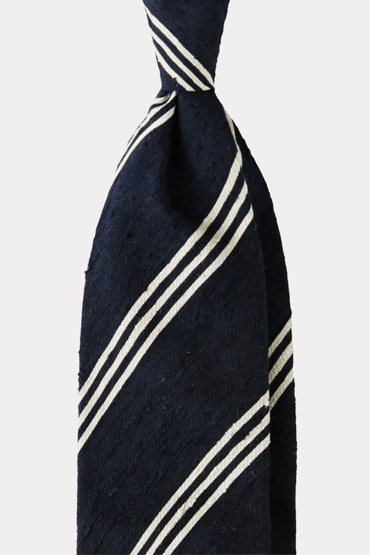 Tie in navy
