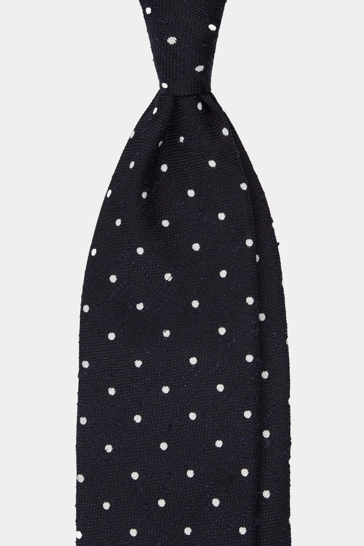 Tie in navy