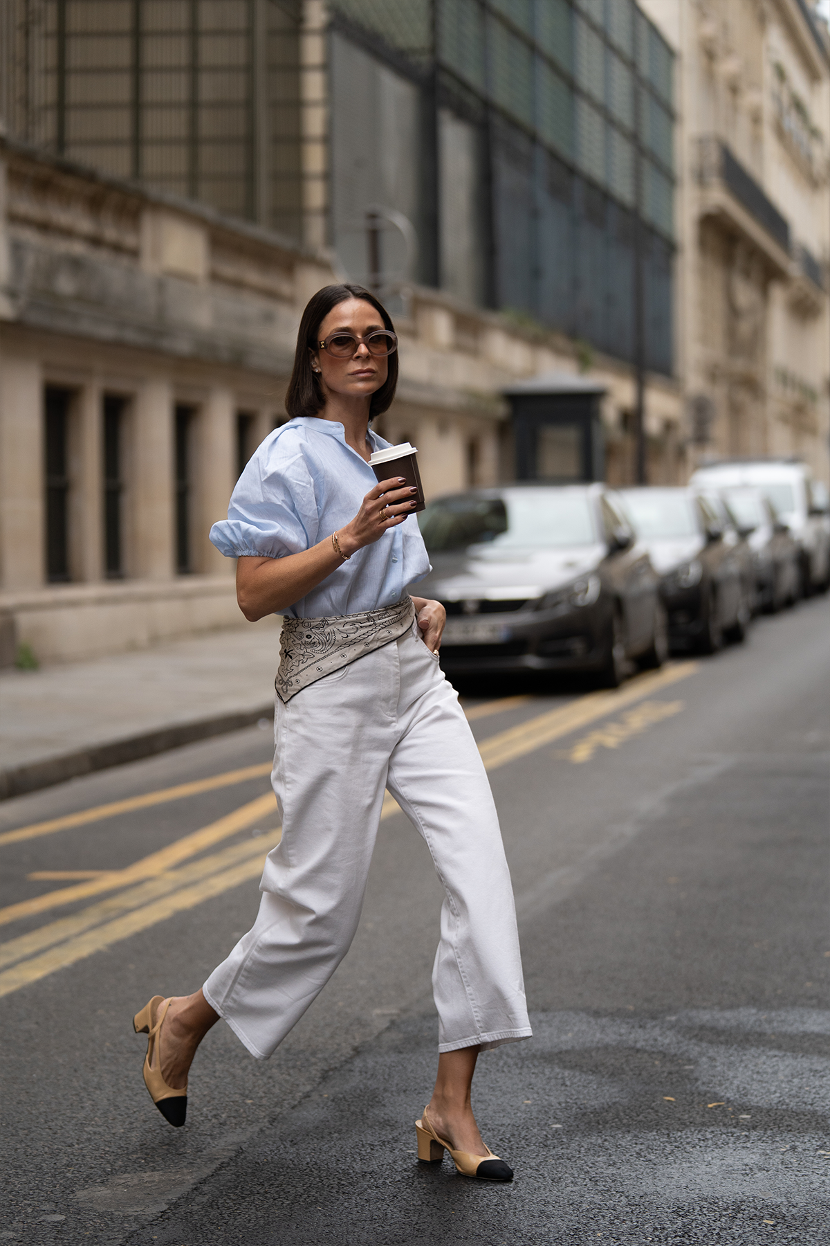 Leinenbluse in hellblau