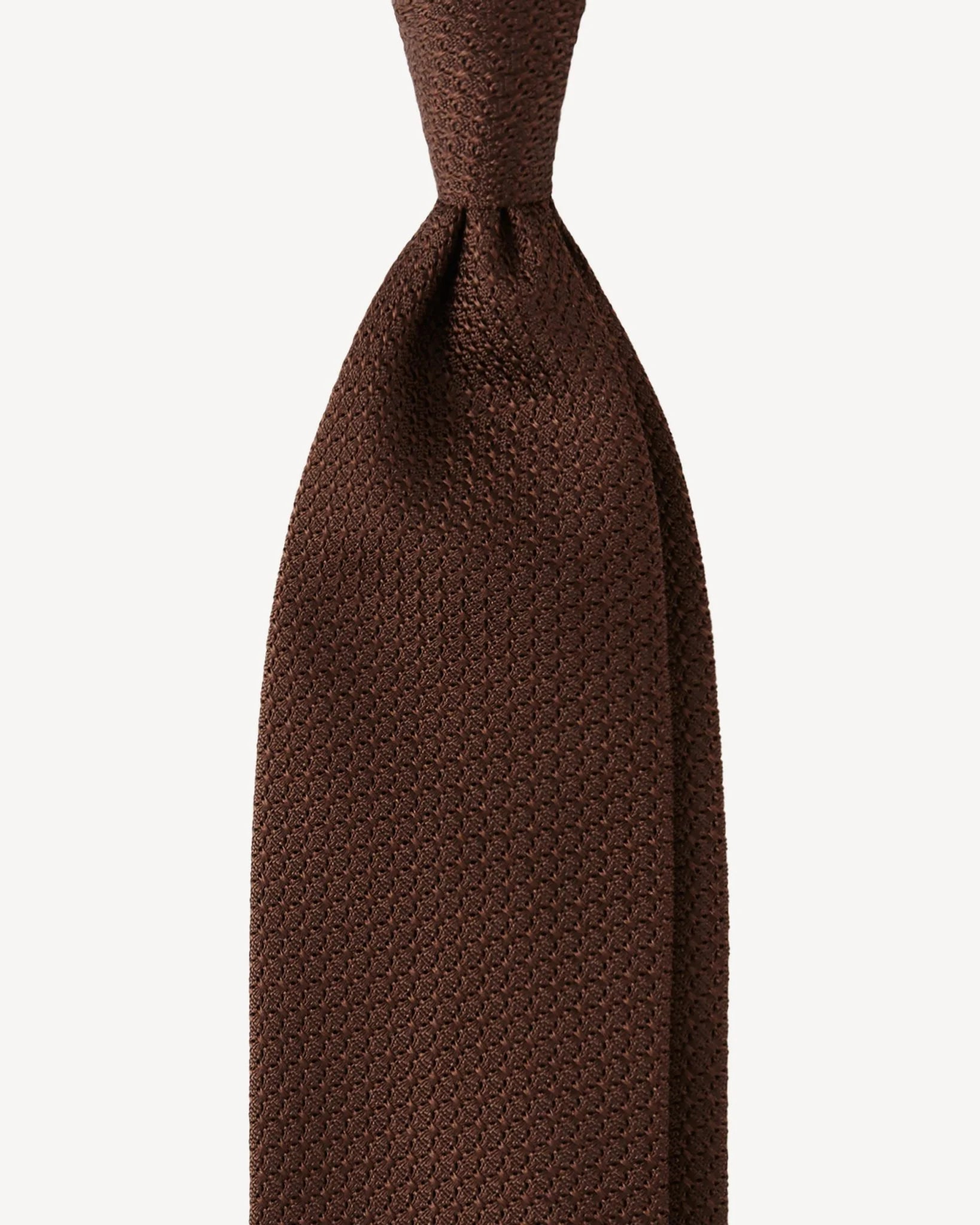 Tie in navy and white striped