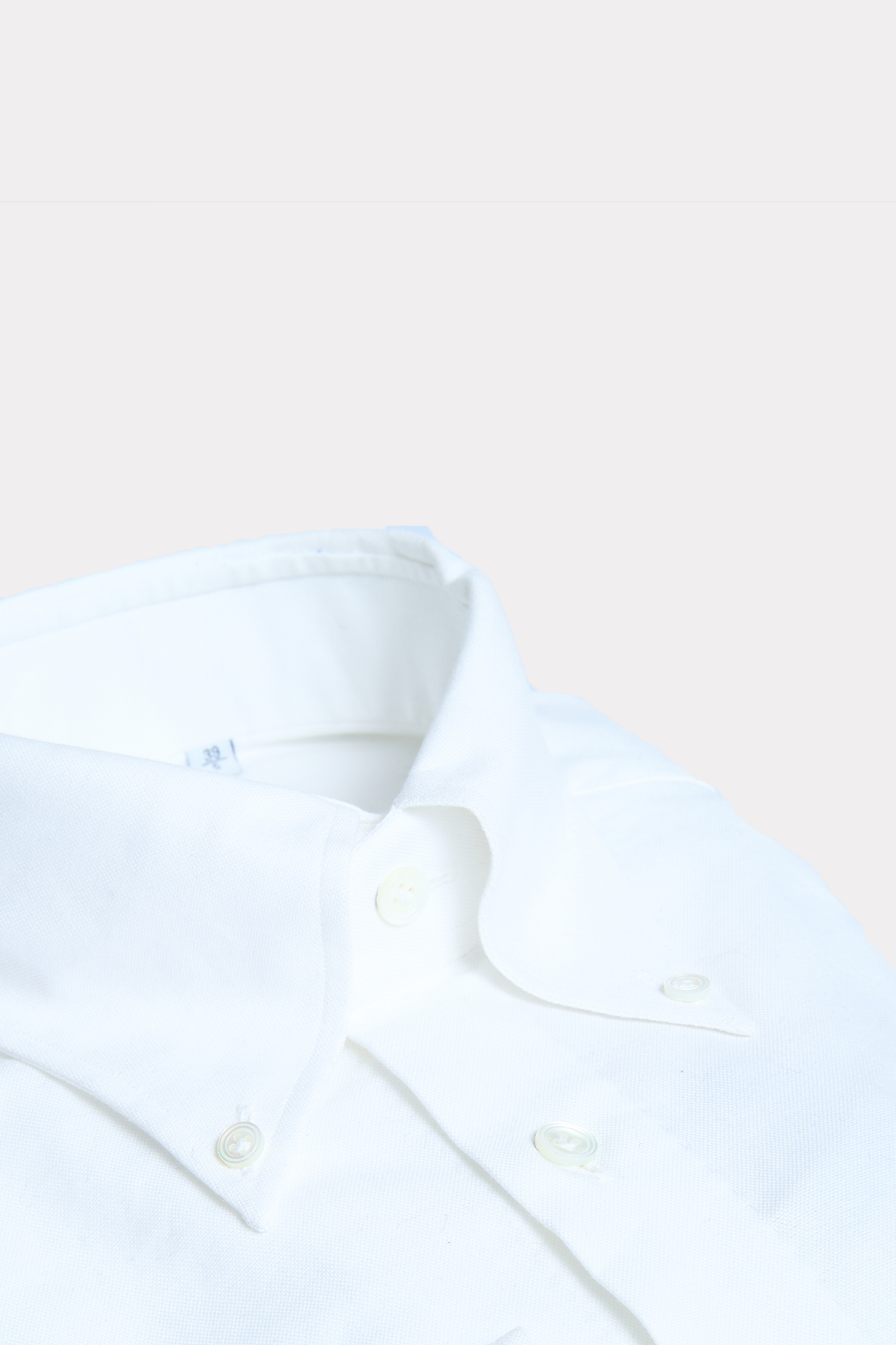 Shirt in white