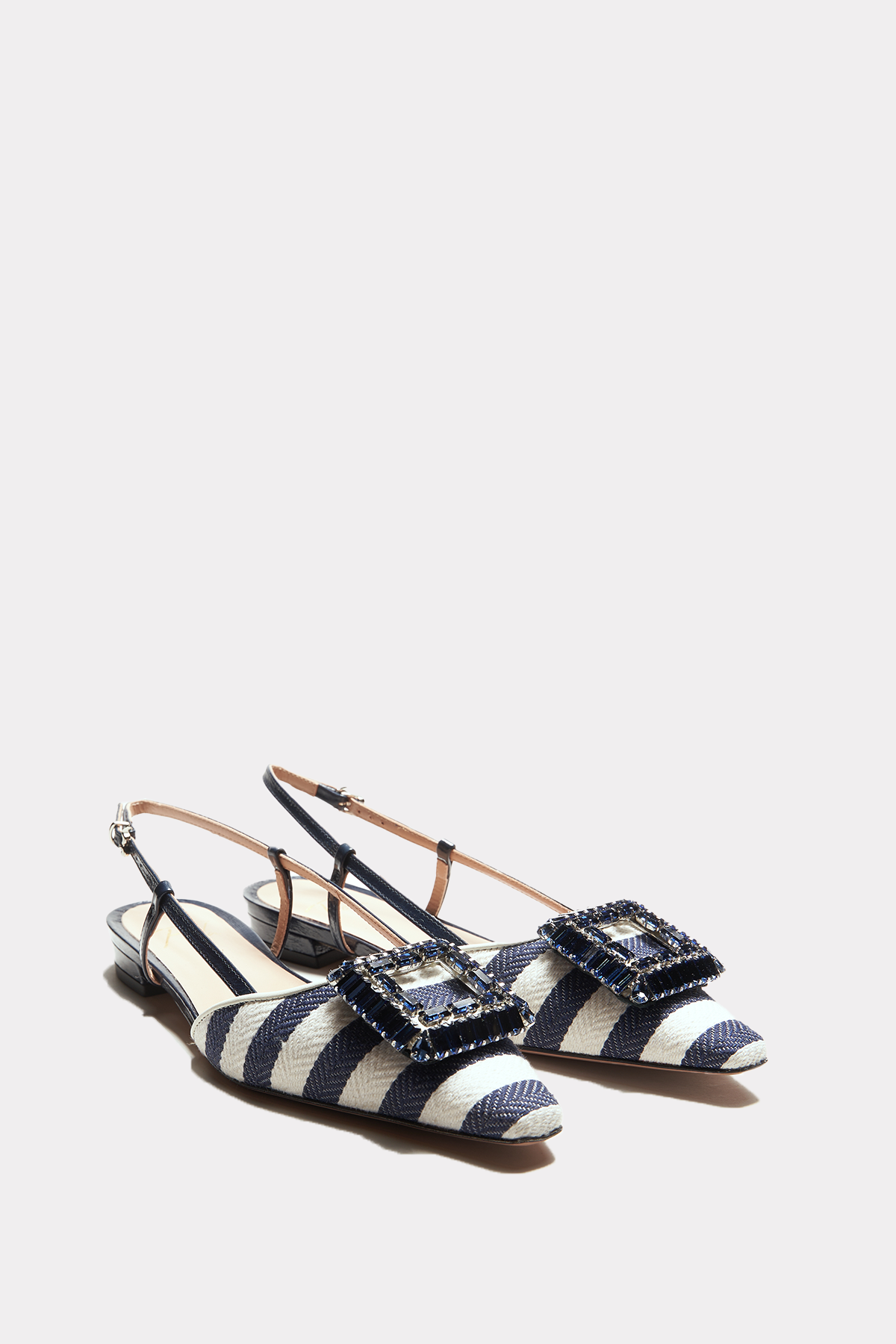 Slingbacks in marine