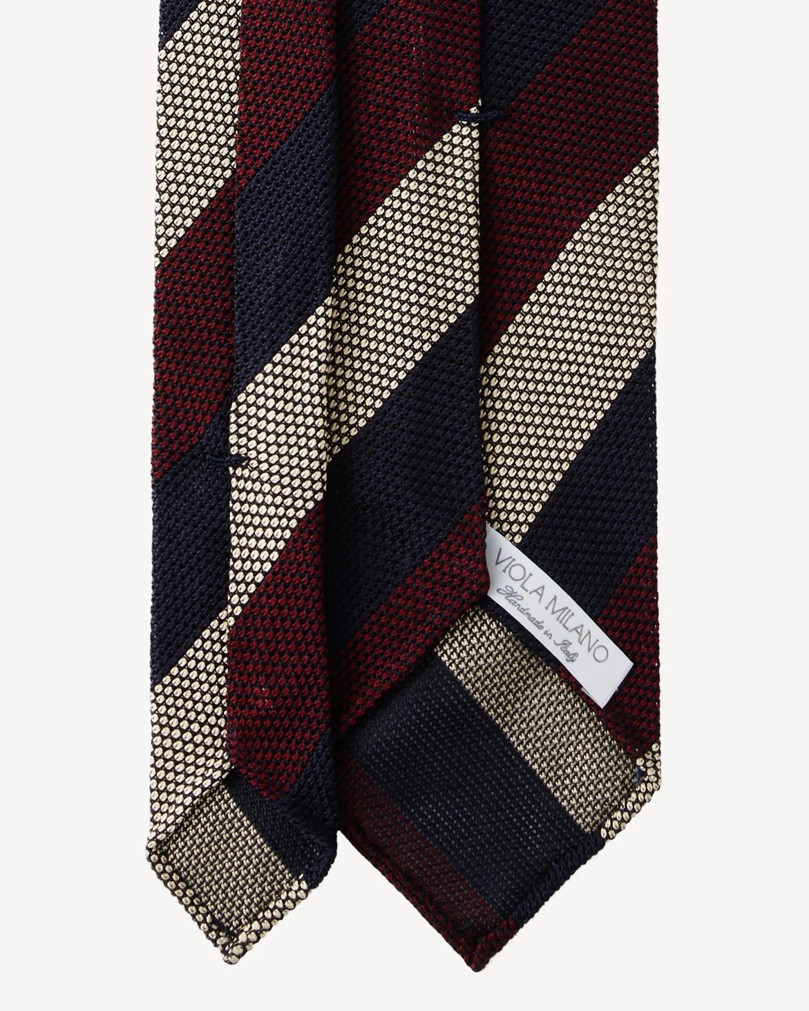 Tie in navy