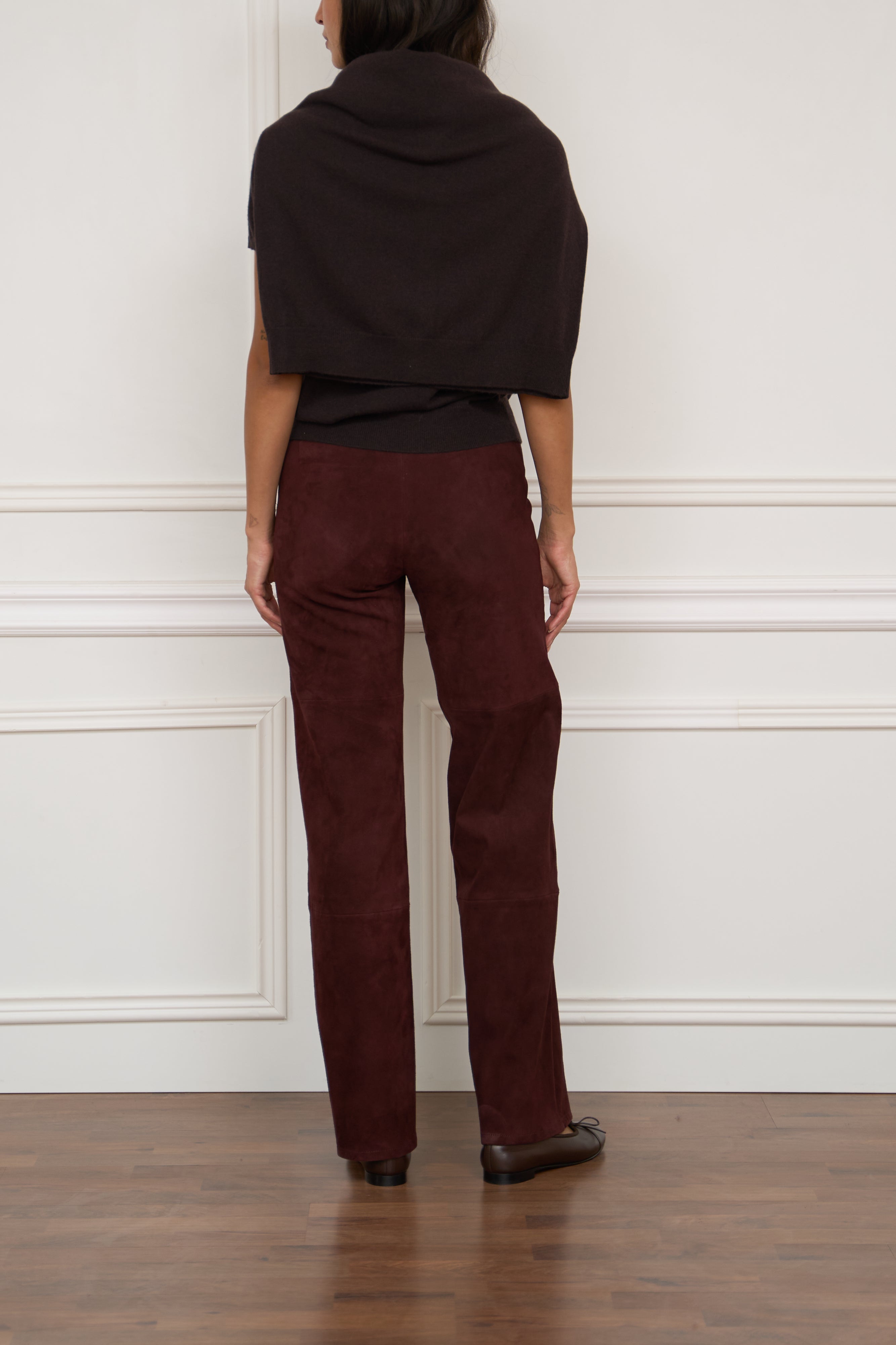 Lederhose in bordeaux