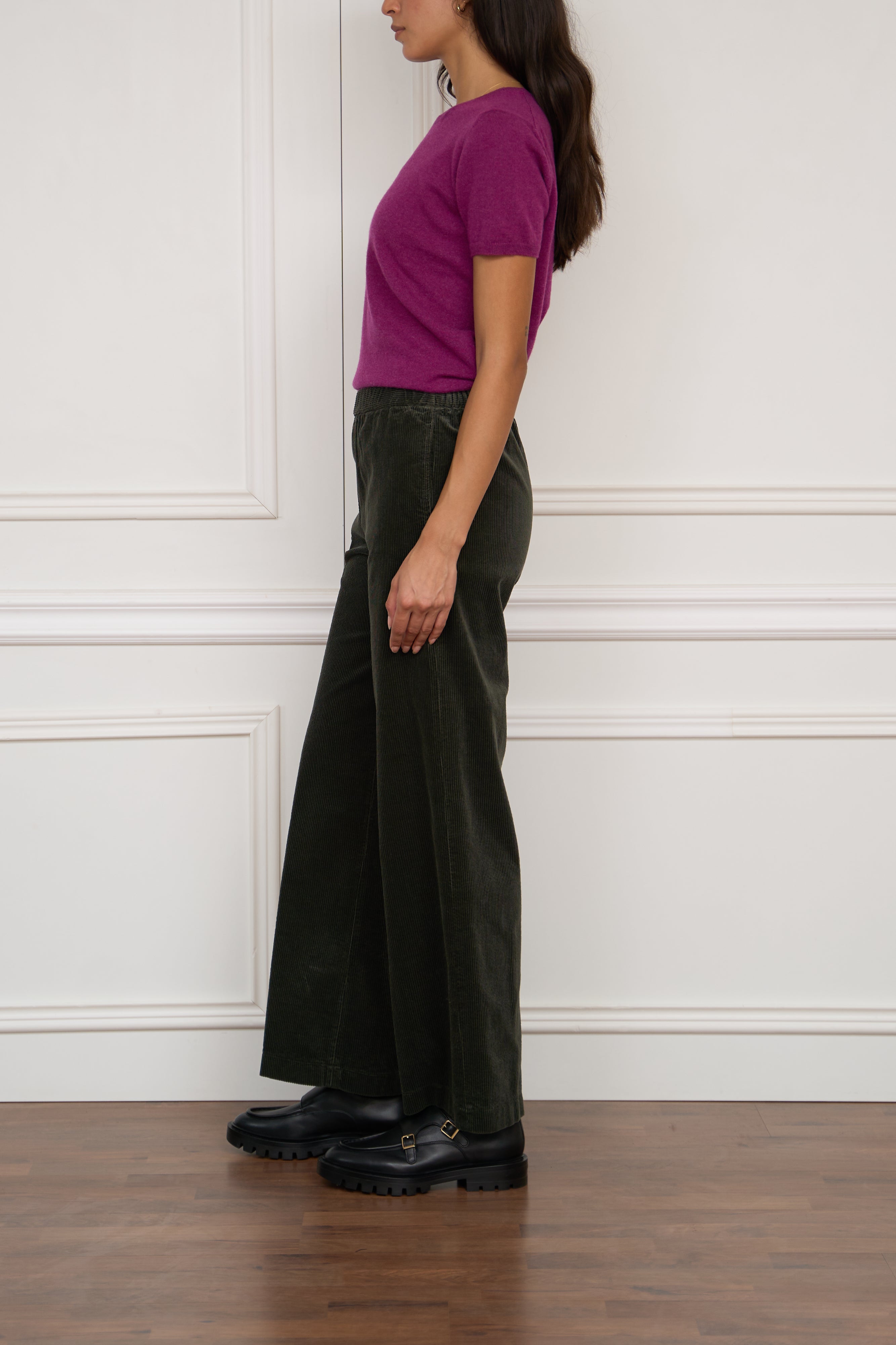 Cordhose in grün
